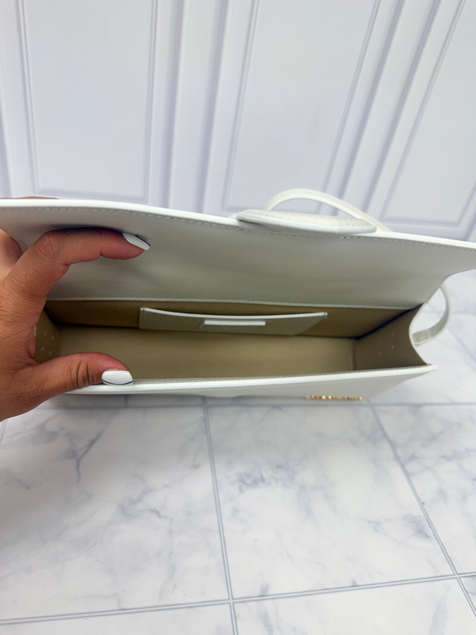 BRAND NEW - Jacquemus White Leather Le Bambino Long Shoulder Bag