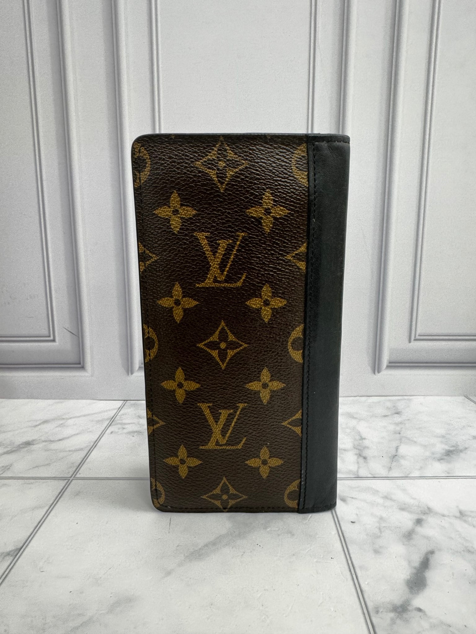 Louis Vuitton Monogram Macassar Brazza Wallet