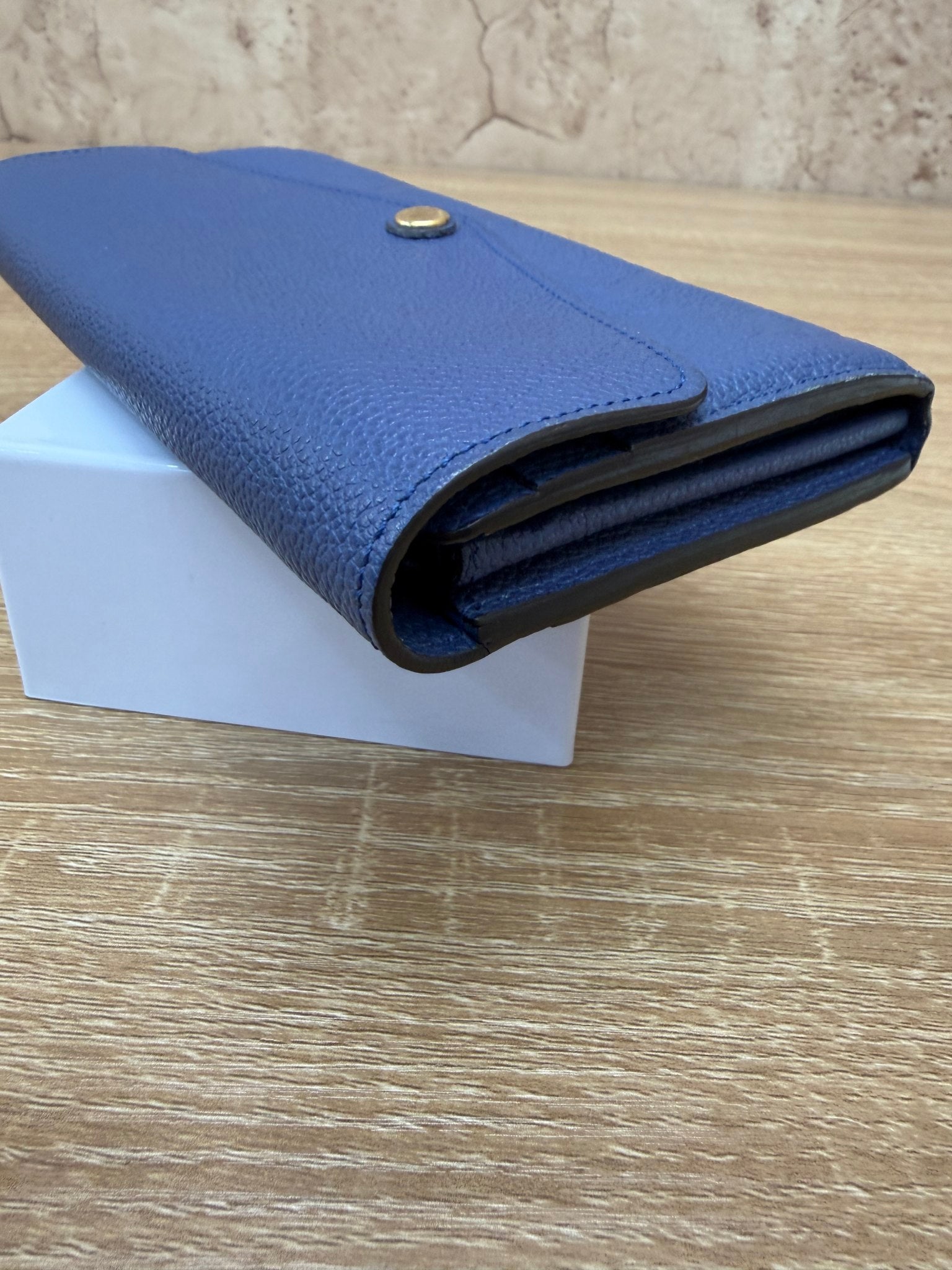 https://res.cloudinary.com/dyql5hig8/image/upload/v1759416358/bku1lvxcka0i7c1sza30.jpg