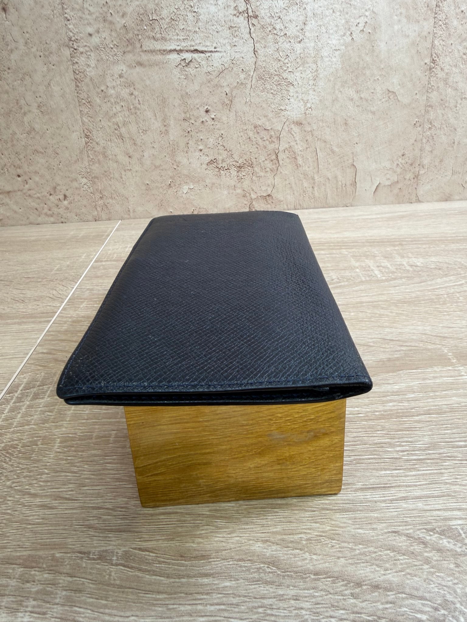 https://res.cloudinary.com/dyql5hig8/image/upload/v1758570591/bl7w7xruafh3gdrzbl2q.jpg