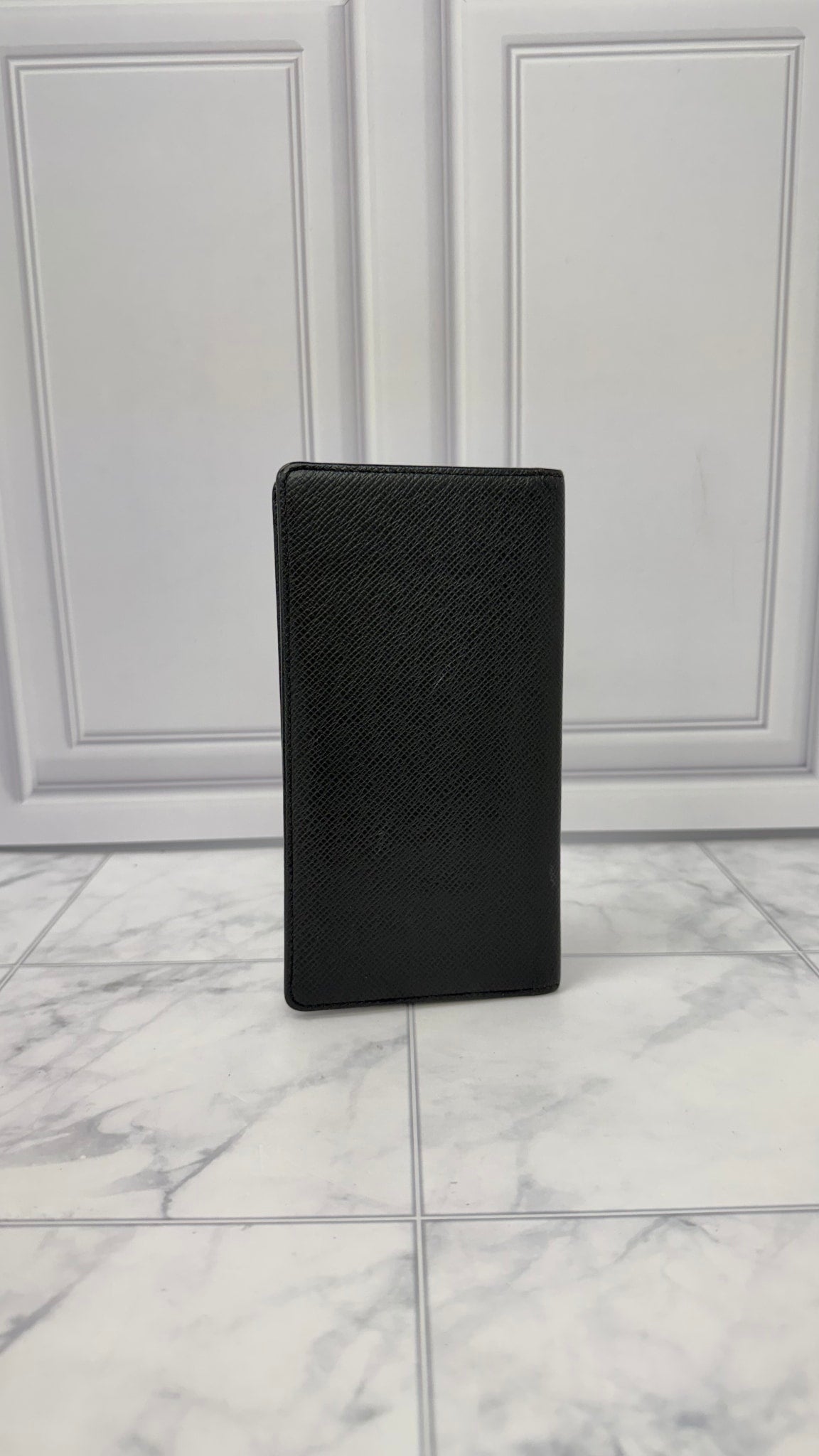 Louis Vuitton Black Taiga Leather Long Wallet