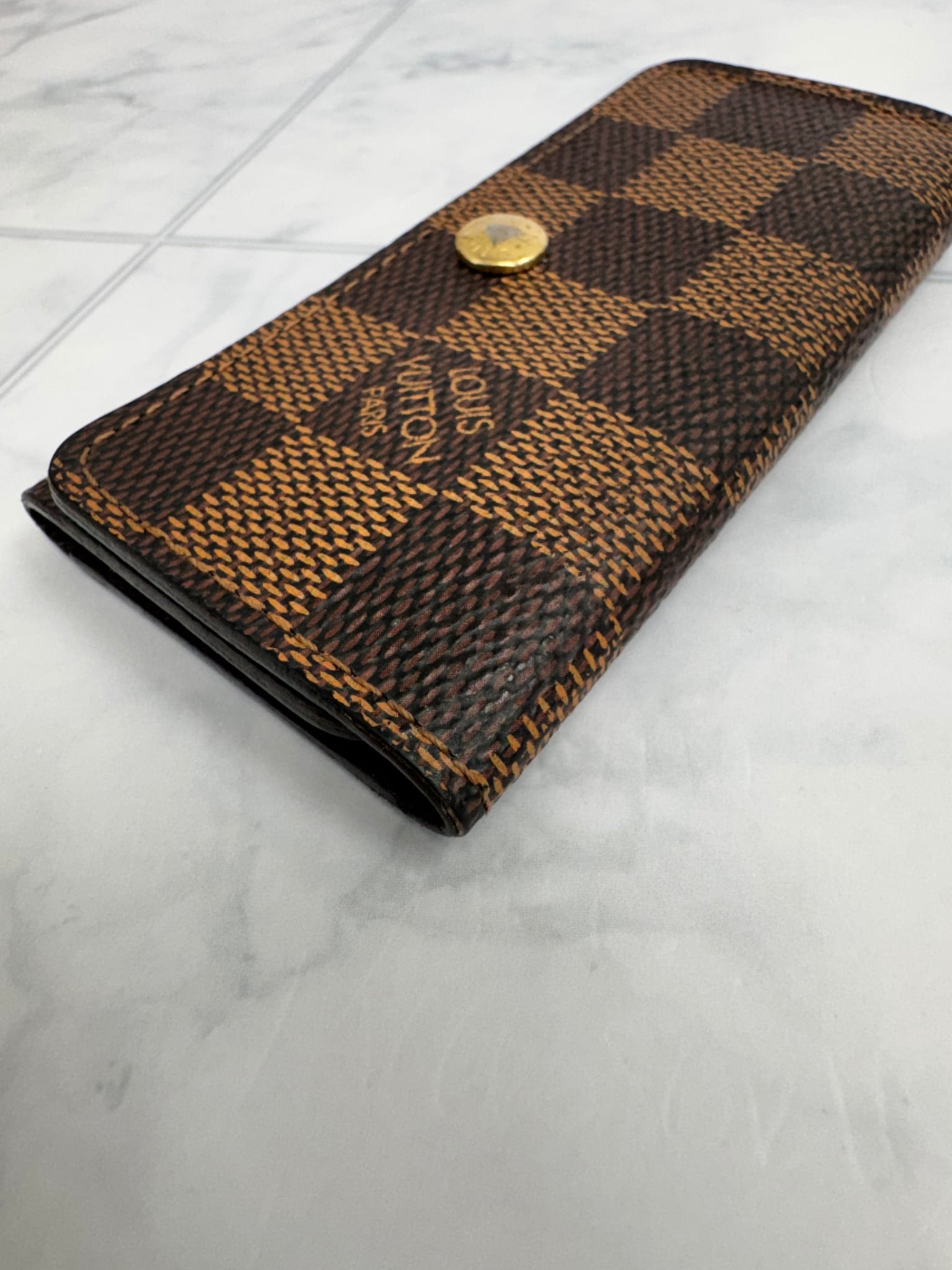 Louis Vuitton Damier Ebene 4 Key Holder