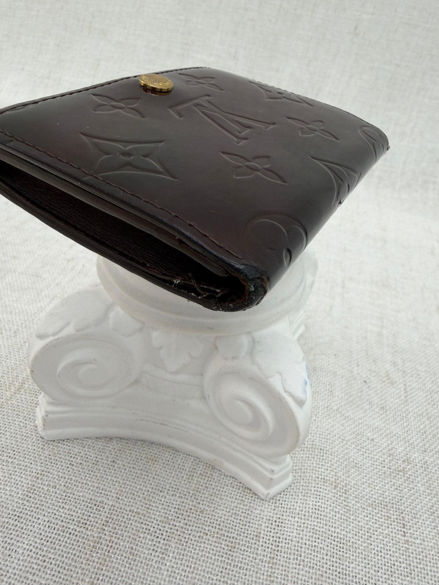 Louis Vuitton Amarante Vernis Compact Wallet