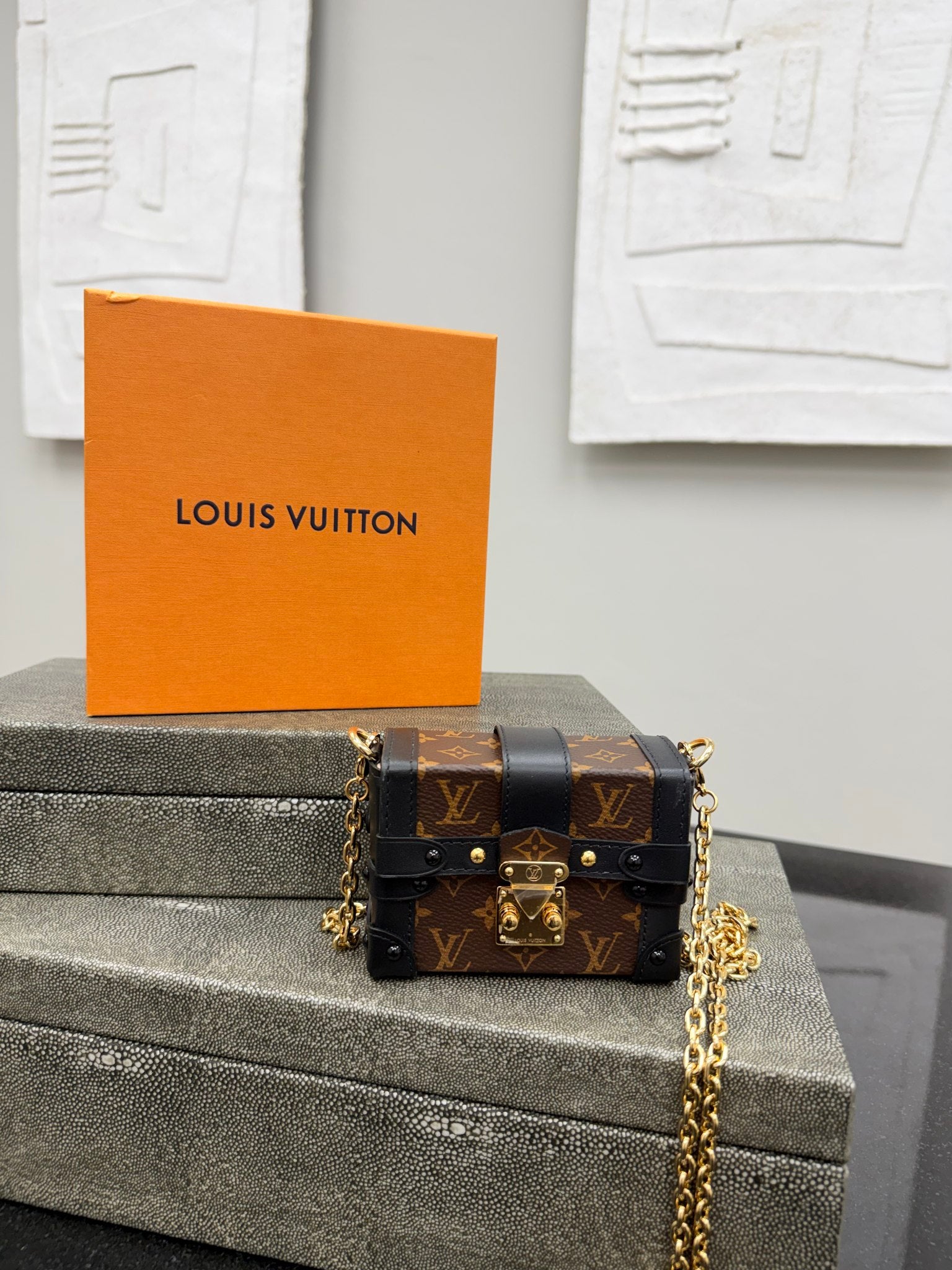 LIKE NEW - Louis Vuitton Monogram Essential Trunk NM Crossbody 