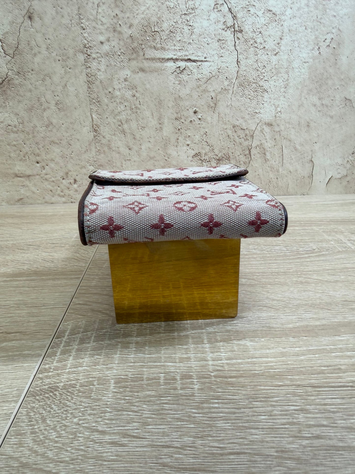 https://res.cloudinary.com/dyql5hig8/image/upload/v1758834507/bu9bhj14q9puyko98qau.jpg