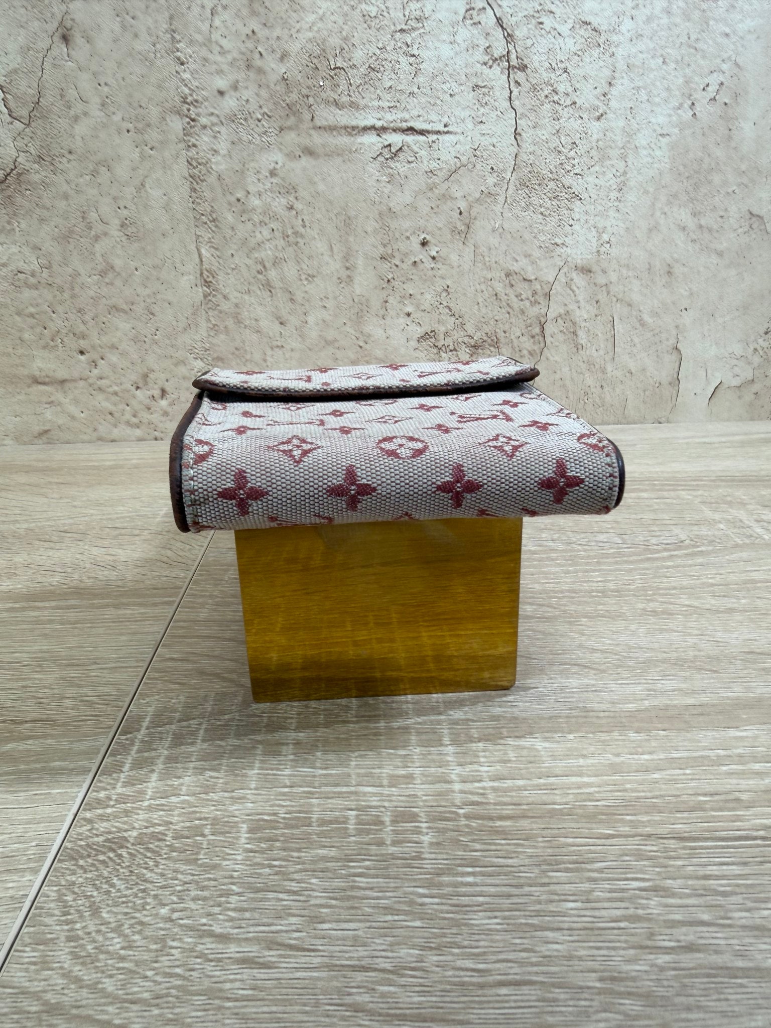 https://res.cloudinary.com/dyql5hig8/image/upload/v1758834507/bu9bhj14q9puyko98qau.jpg