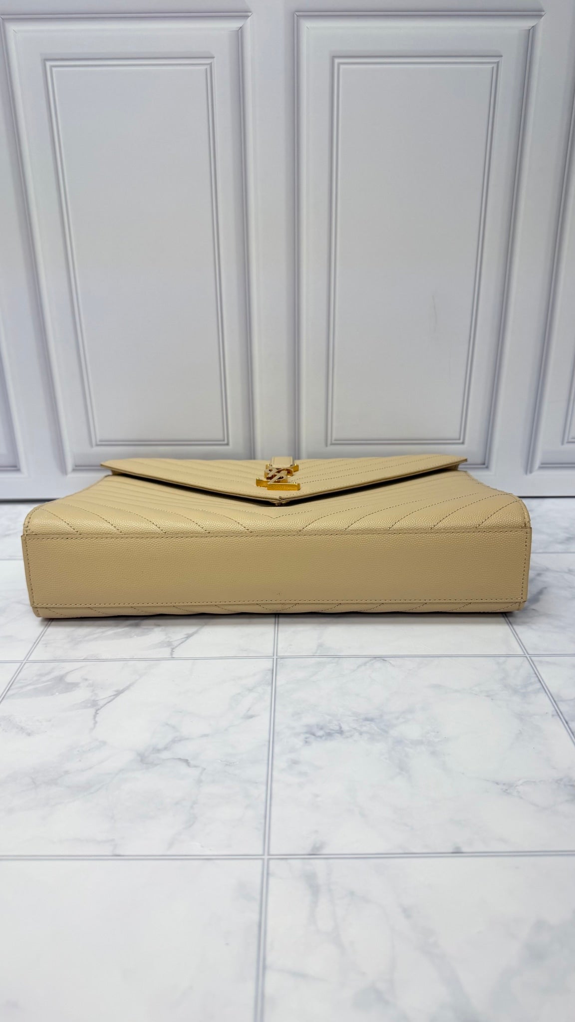 Saint Laurent YSL Beige Grained Leather Envelope Chain Handbag 