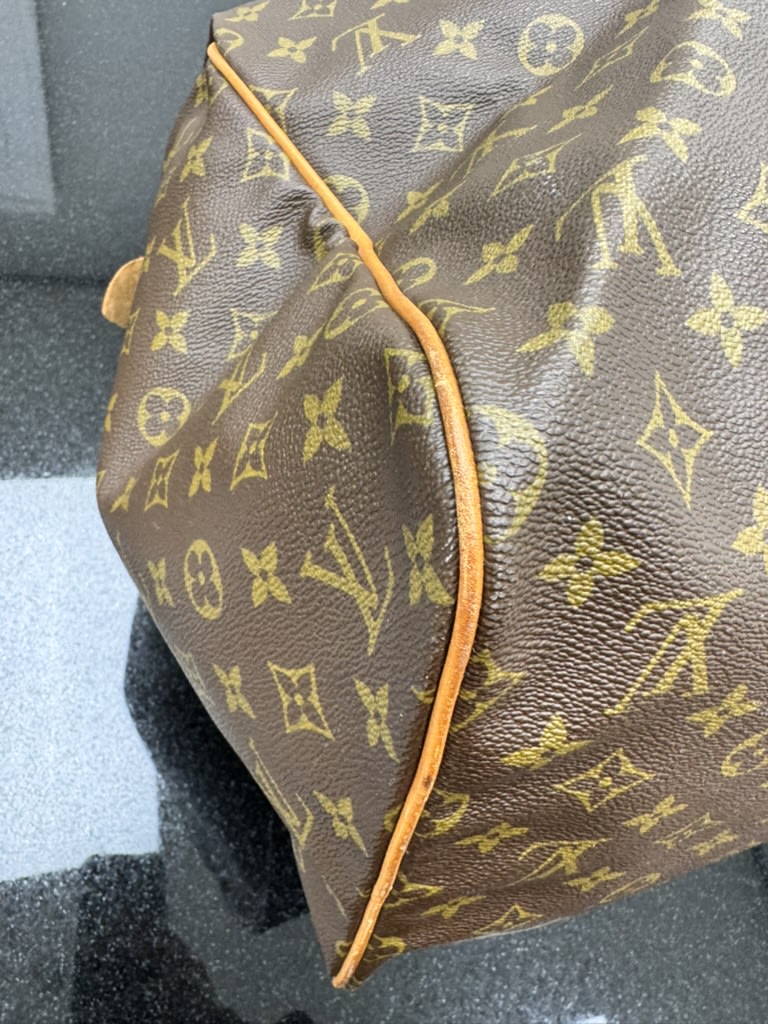 Louis Vuitton Monogram Sac Souple 55