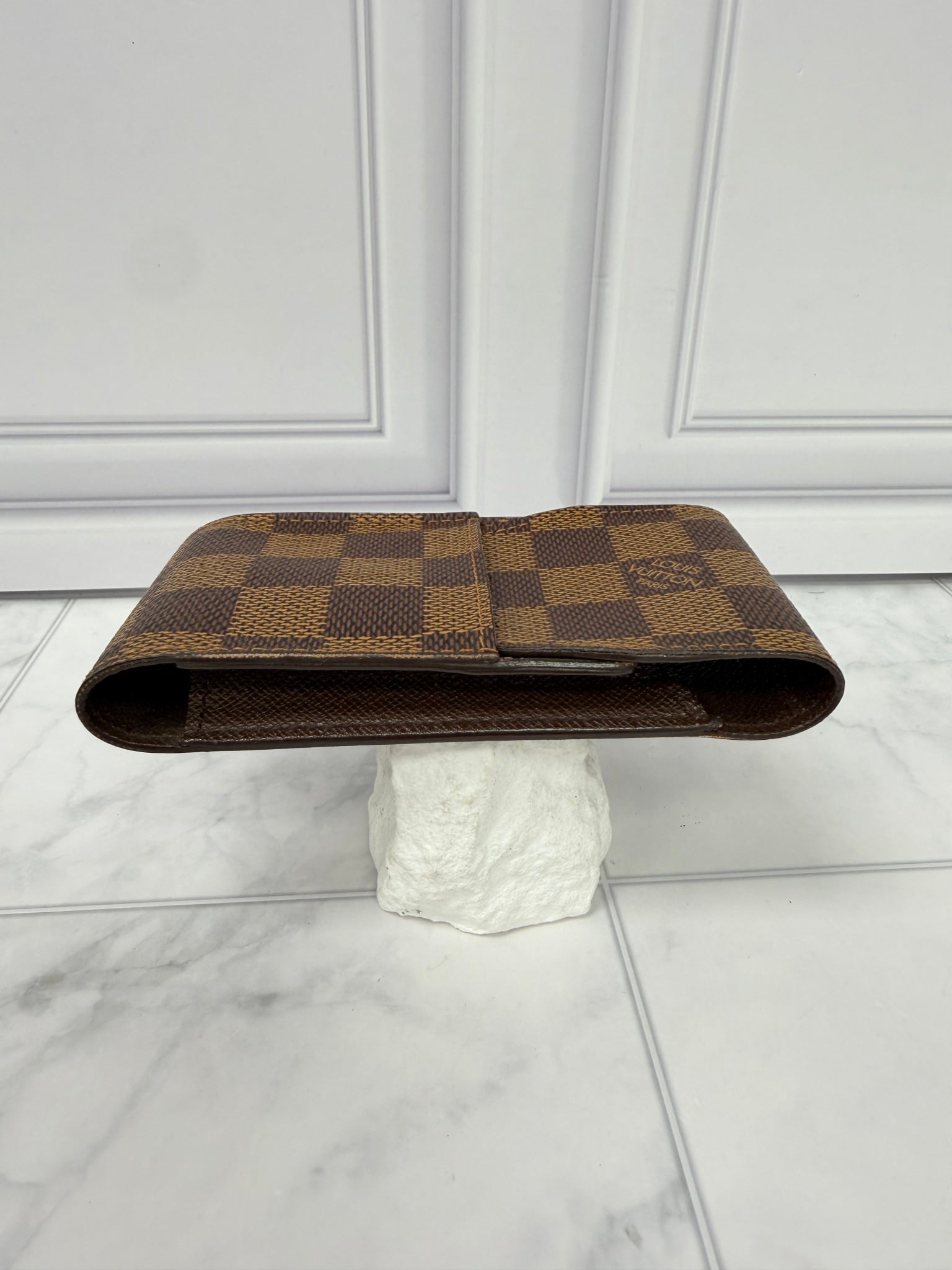 Louis Vuitton Damier Ebene Case