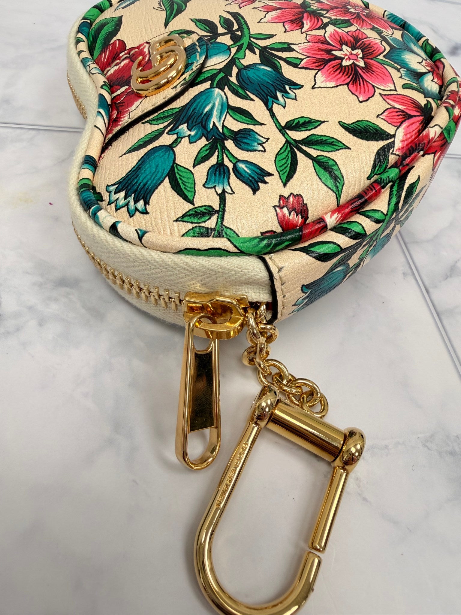 Gucci Floral Heart Coin Case