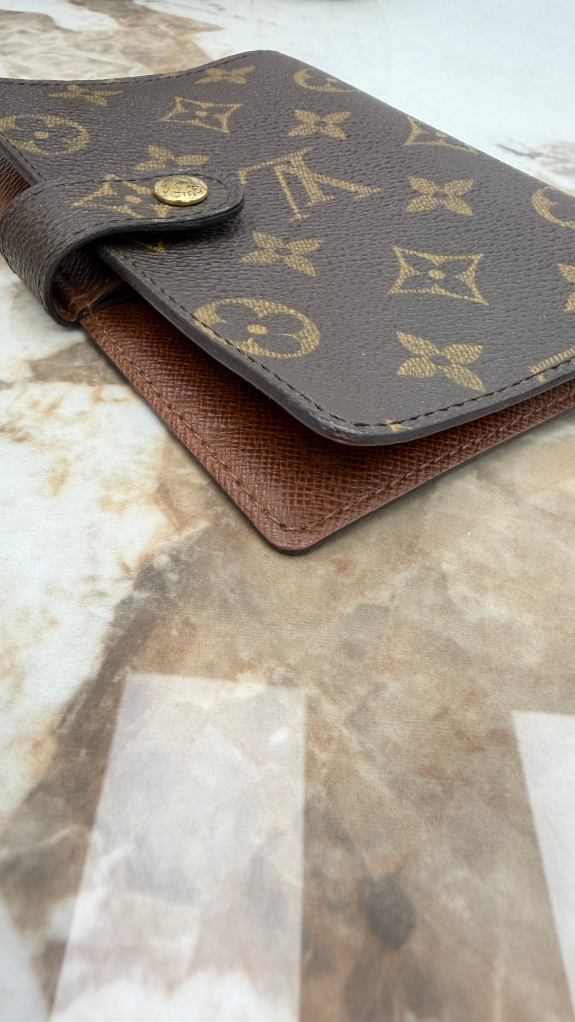 Louis Vuitton Monogram Passport Agenda PM