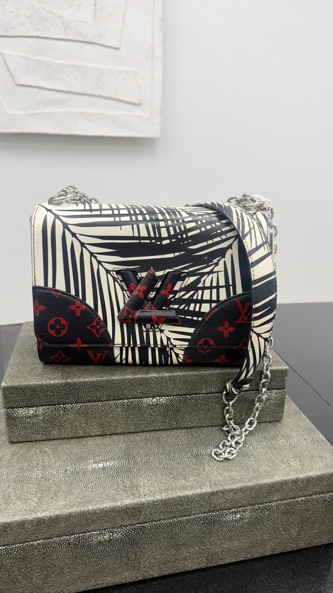 Louis Vuitton Black And Red Canvas Infrarouge Twist MM Shoulder Bag 