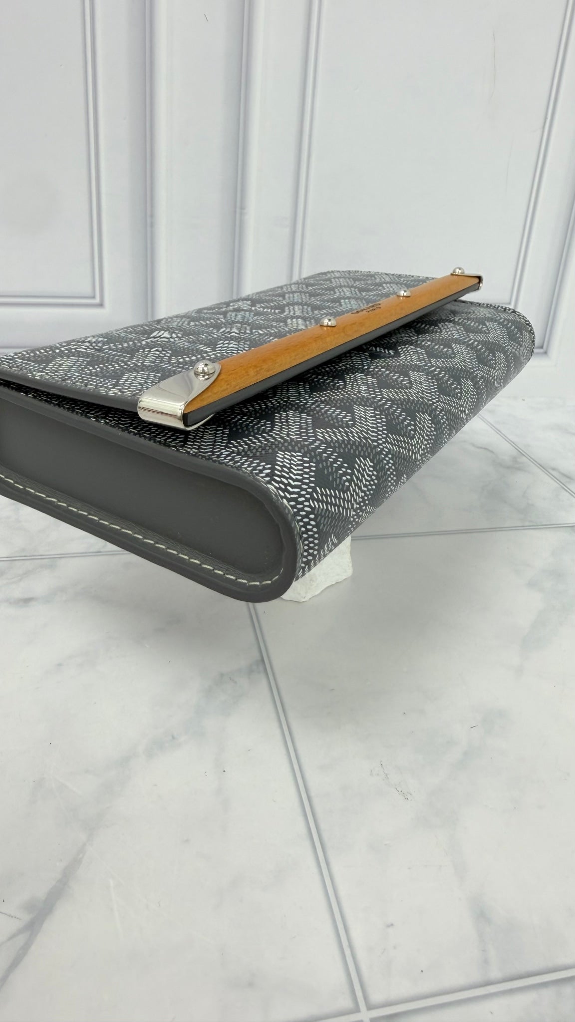 LIKE NEW - Goyard Grey Goyardine Monte Carlo Clutch 