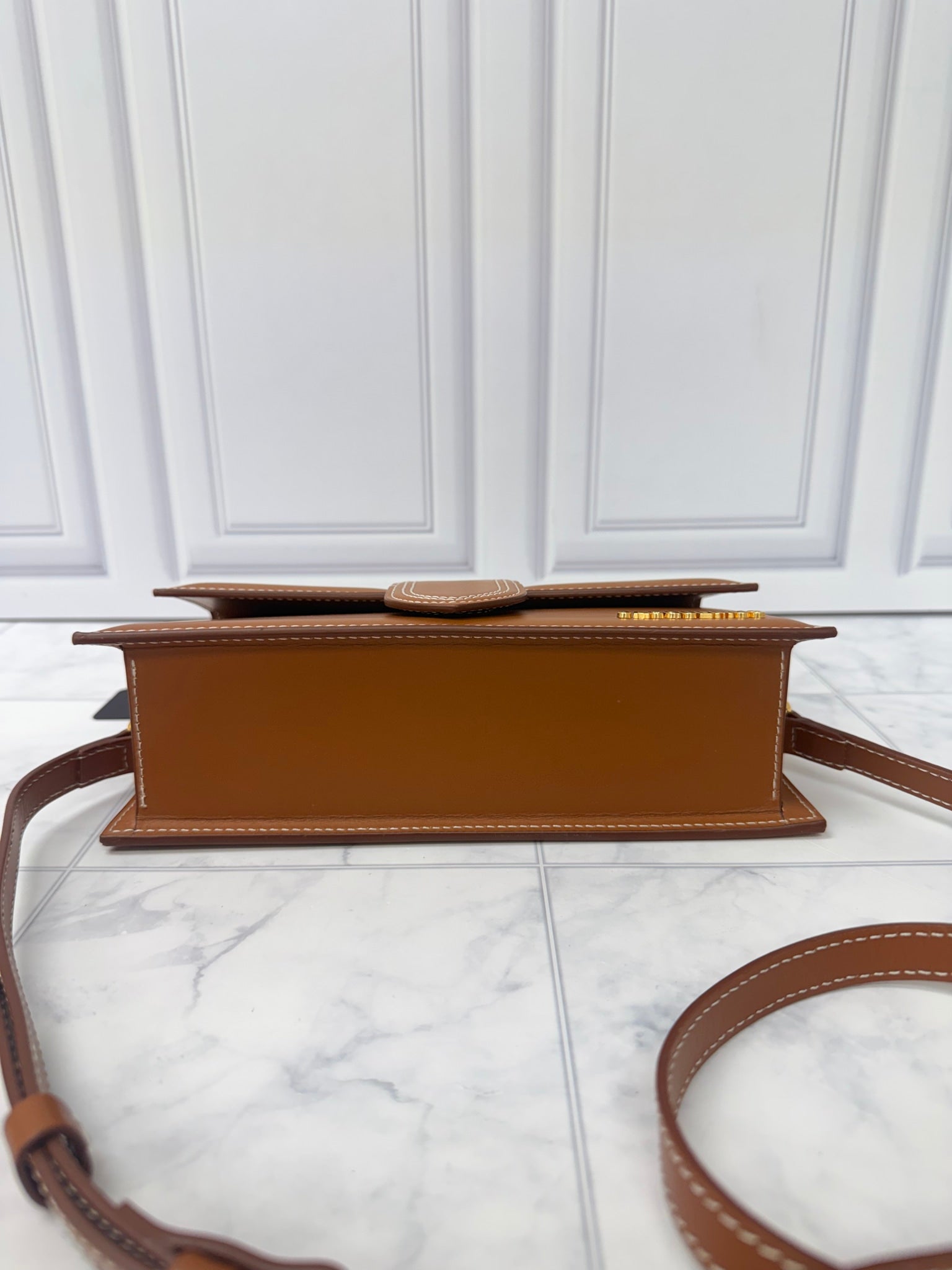 BRAND NEW - Jacquemus Light Brown Leather Le Grand Bambino 2Way Handbag