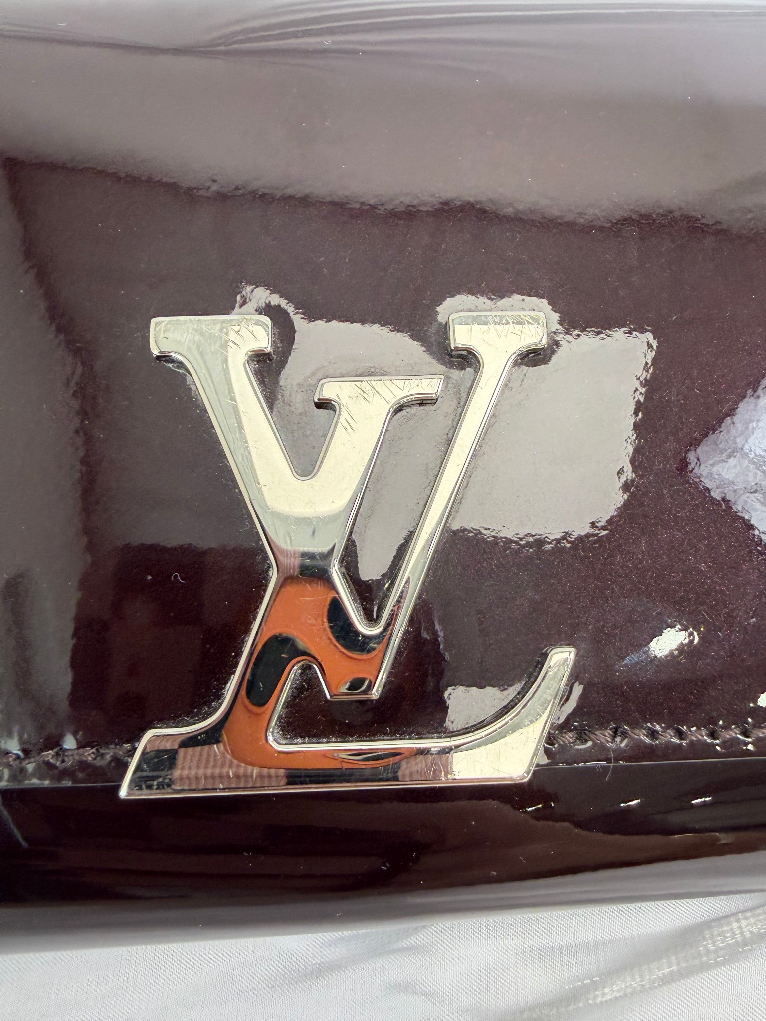 Louis Vuitton Burgundy Patent Leather Louise Chain Clutch PM