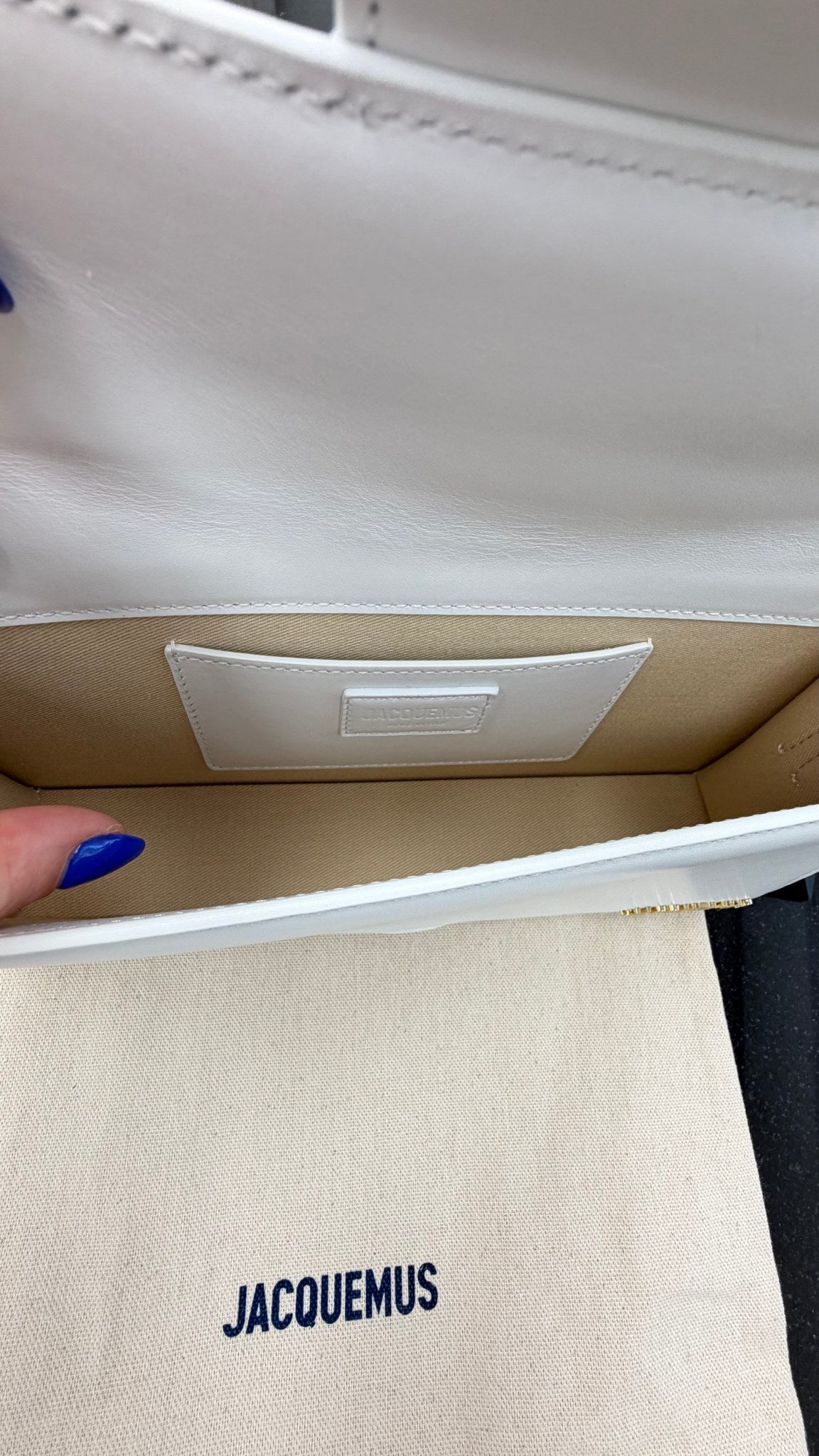 BRAND NEW - Jacquemus Matte White Leather Le Bambino Long Shoulder Bag