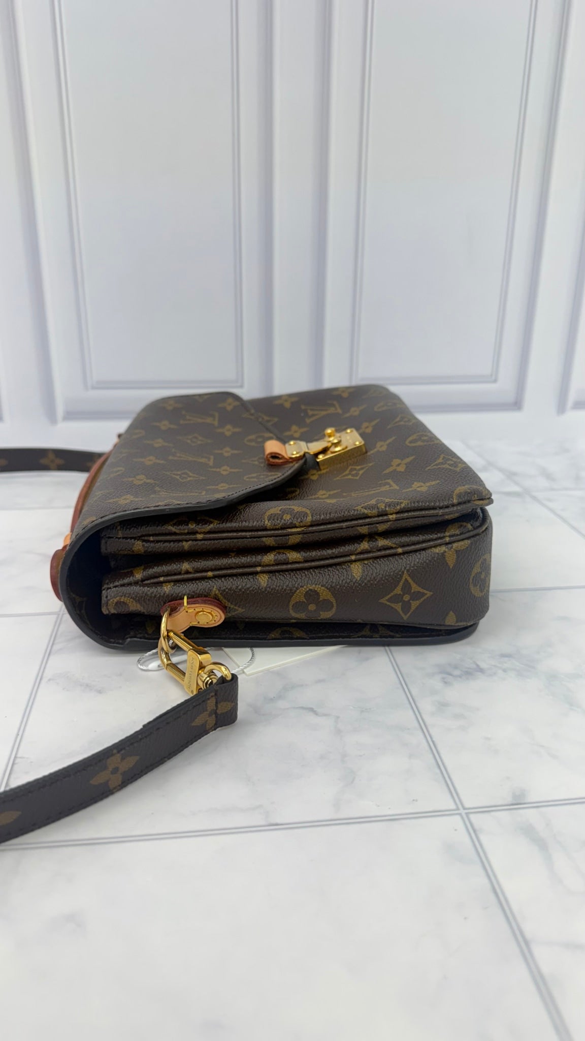 Louis Vuitton Monogram Pochette Metis Crossbody 