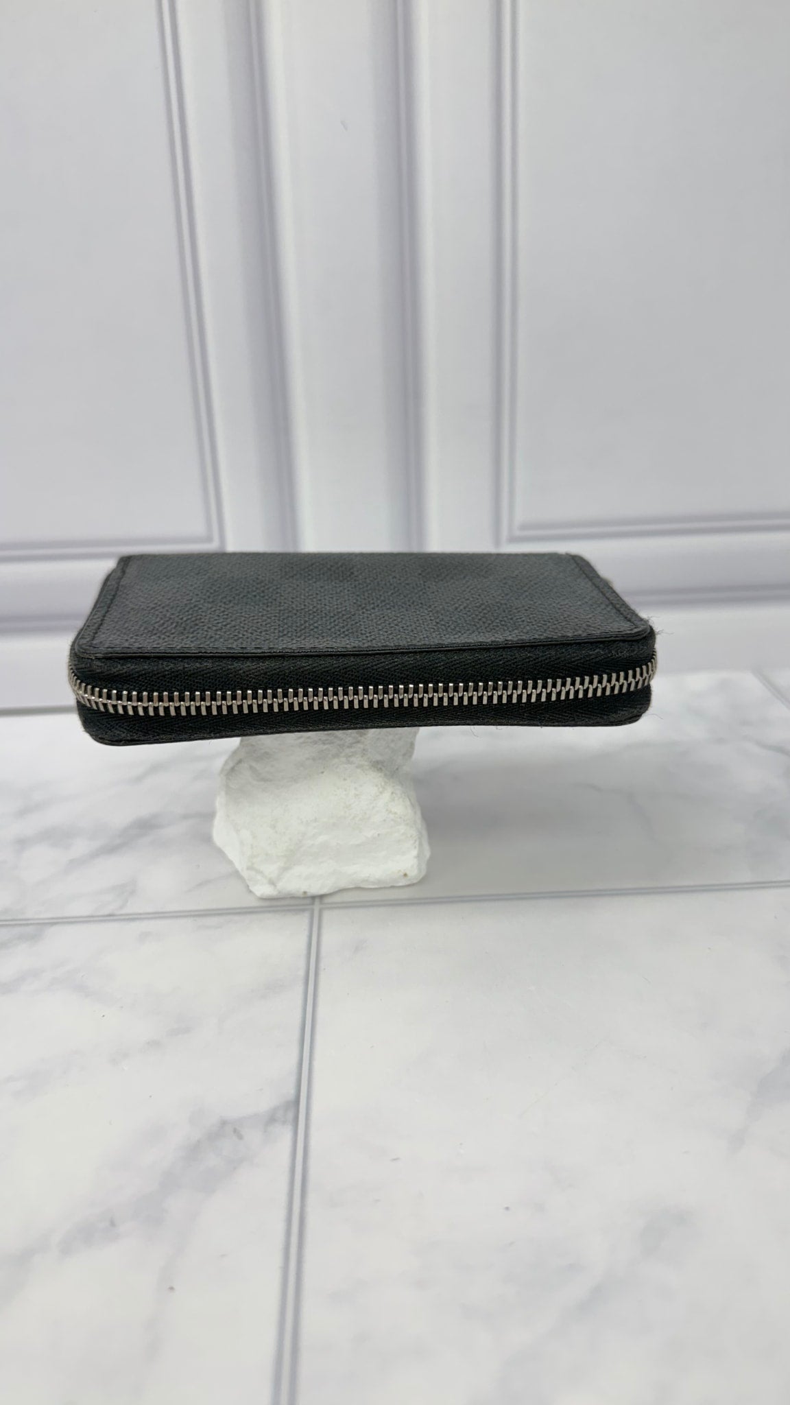 Louis Vuitton Damier Graphite Zippy Coin Case 