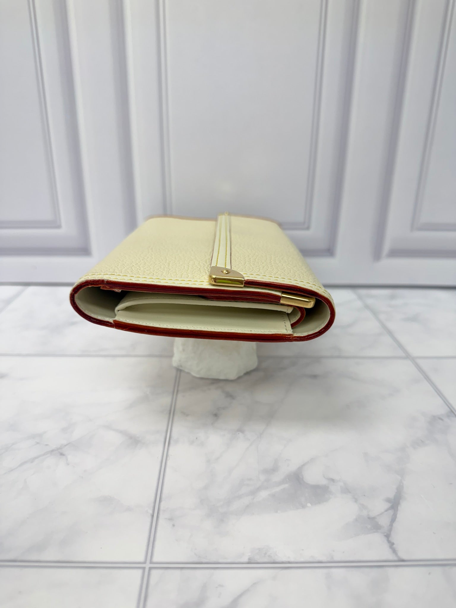 Louis Vuitton Cream Grained Leather Porte Tresor Wallet 