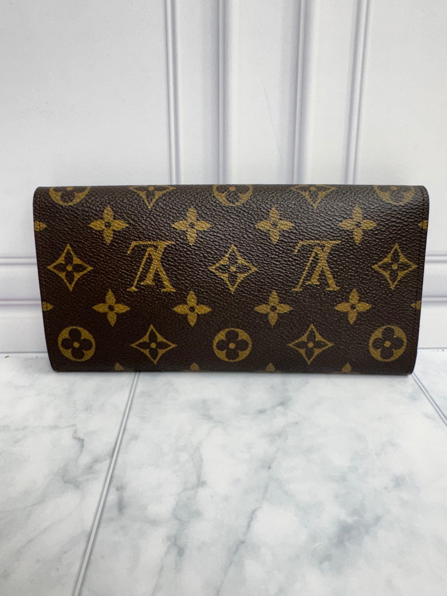 Louis Vuitton Monogram Sarah Wallet