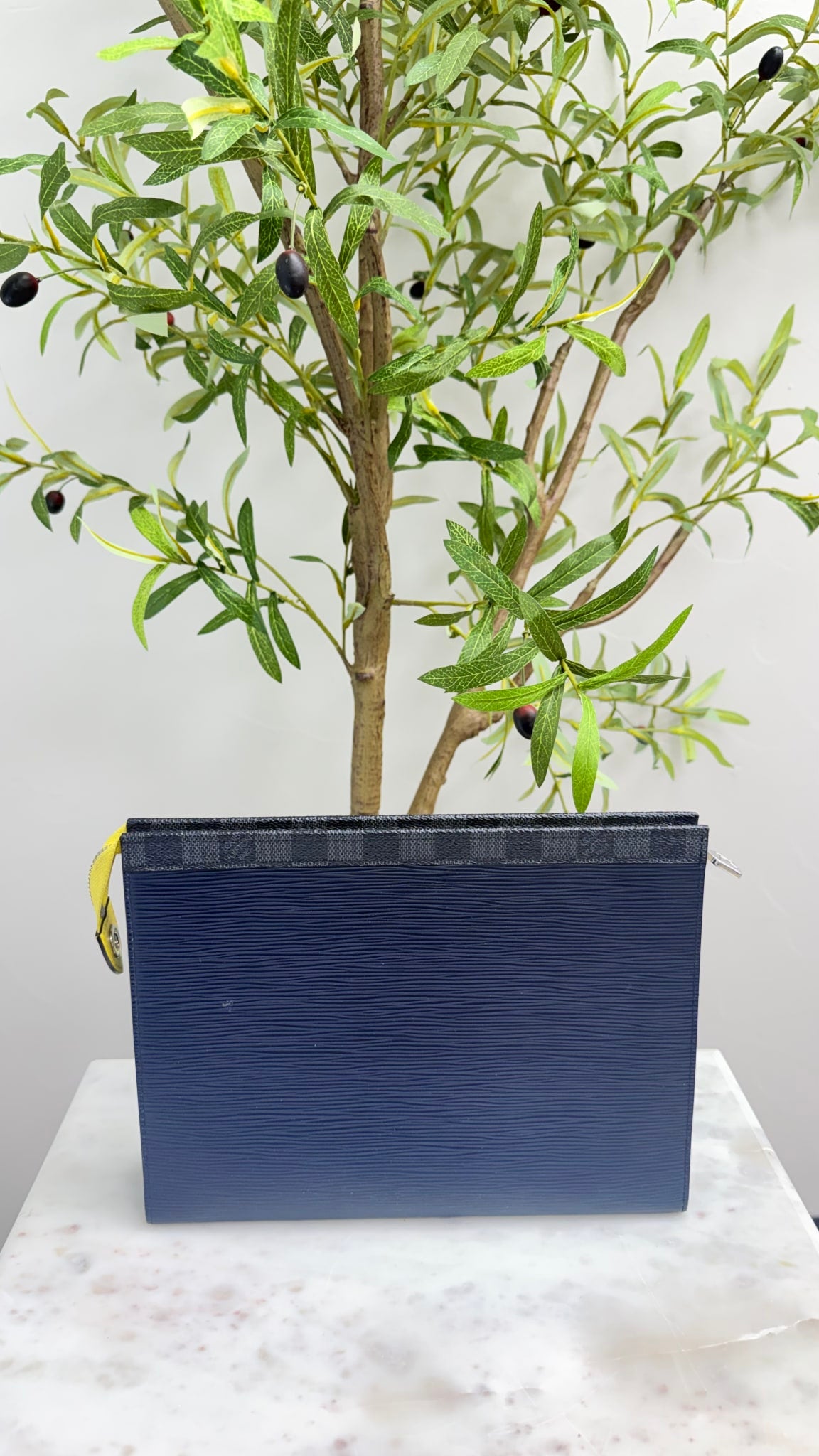 Louis Vuitton Navy Blue Epi Leather Pochette Voyage MM Clutch Bag 