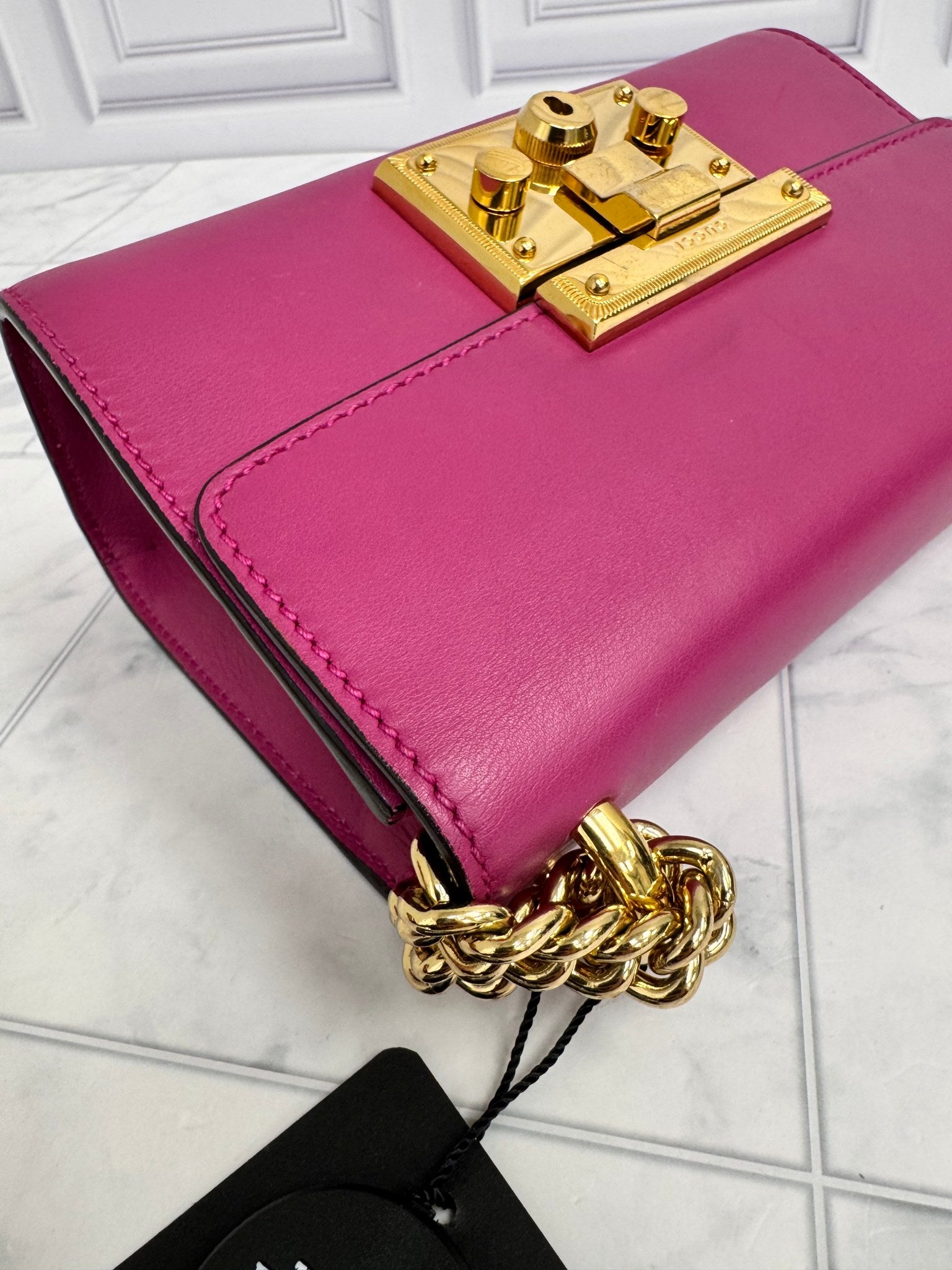 Gucci Fuchsia Leather Padlock Chain Shoulder Bag