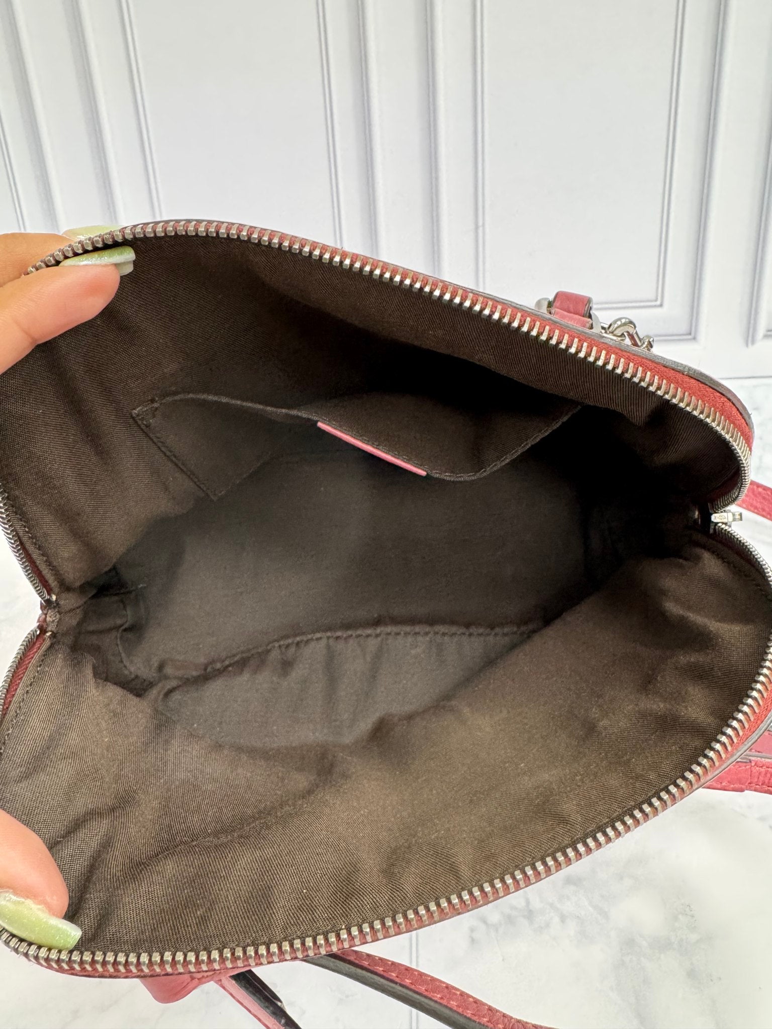 Gucci Burgundy Pebbled Leather Dome 2Way Bag
