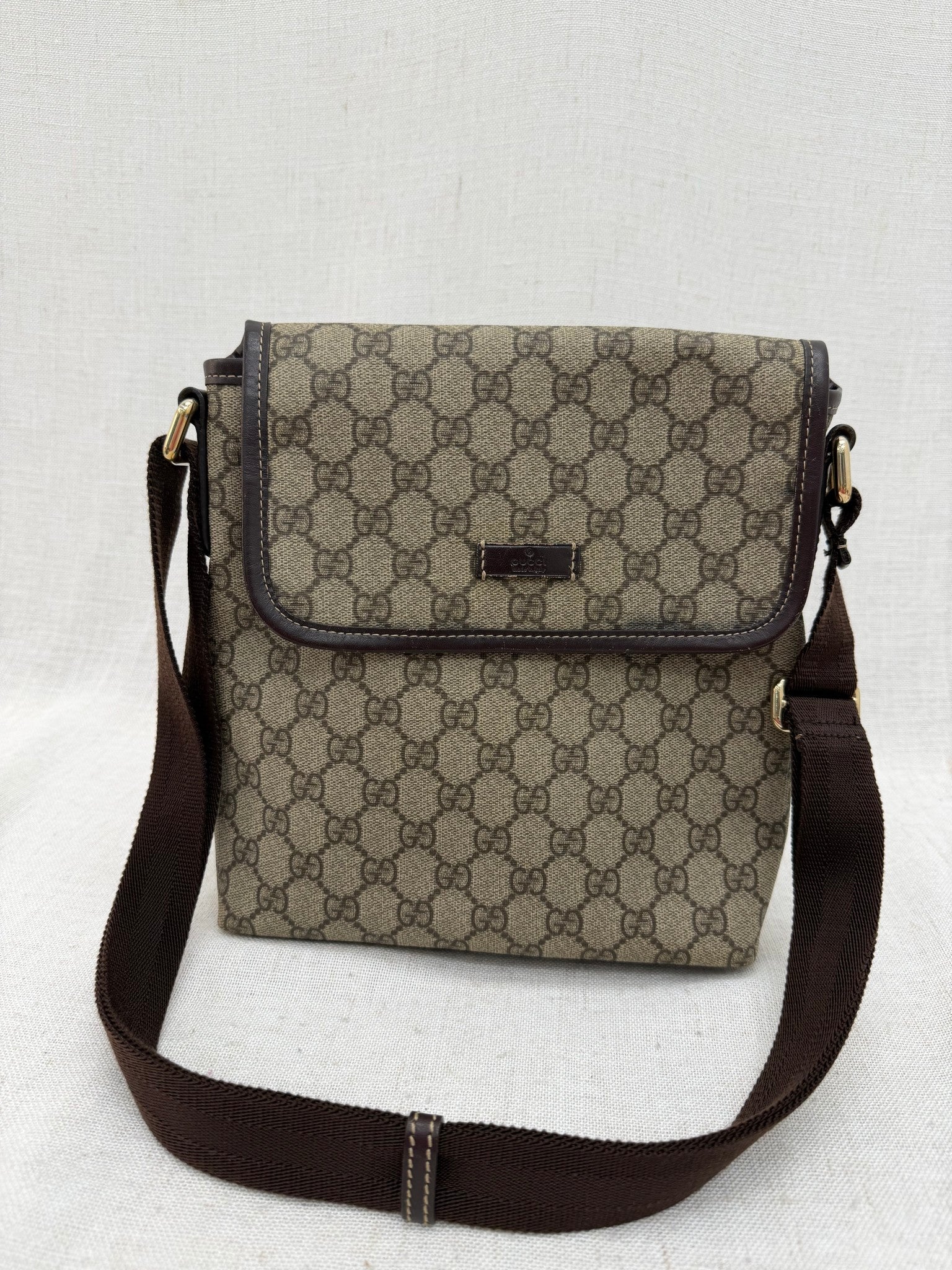 Gucci GG Supreme & Leather Canvas Crossbody Bag