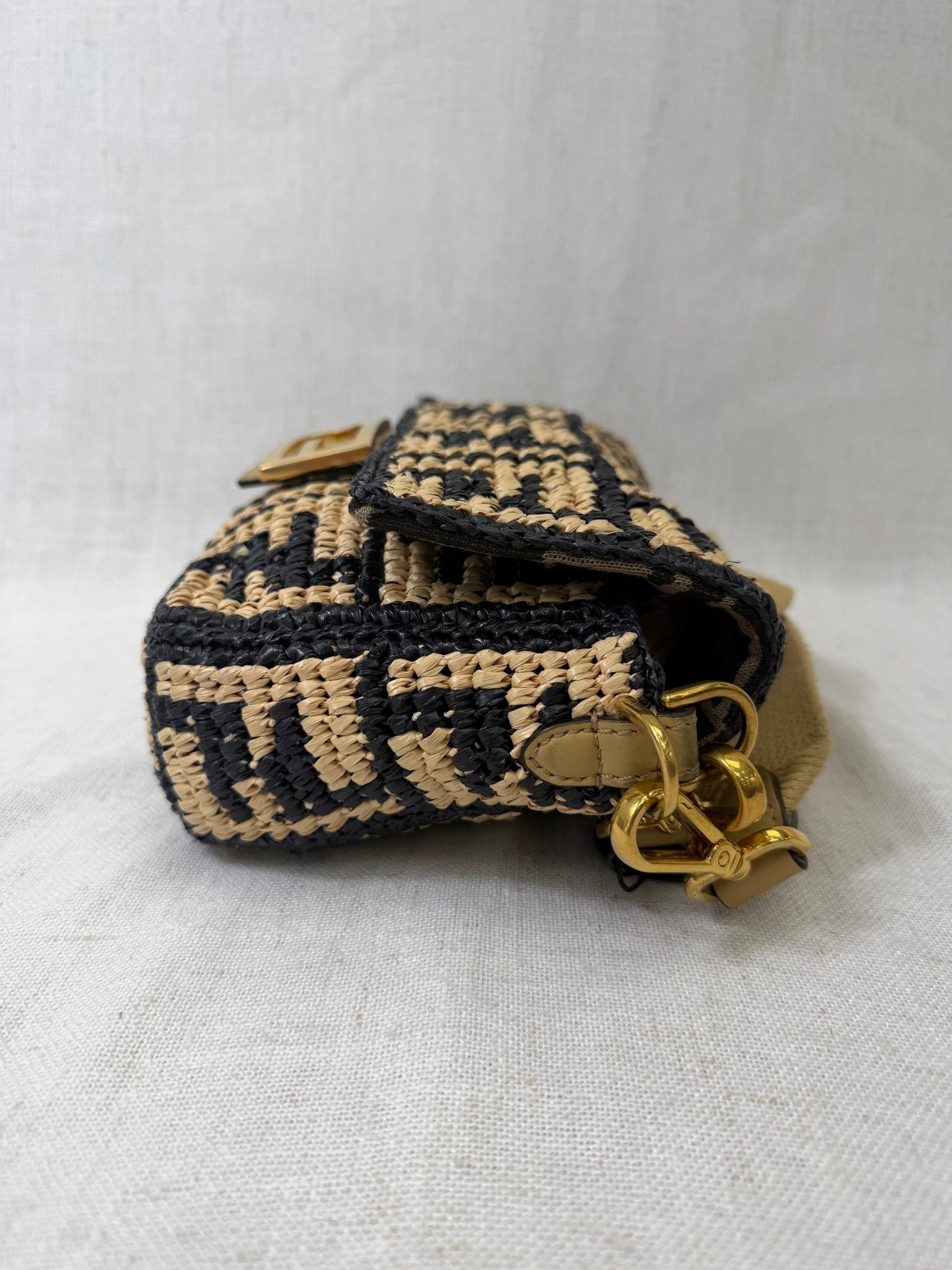 Fendi Navy And Tan Raffia FF Vitello Grace Baguette Handbag 