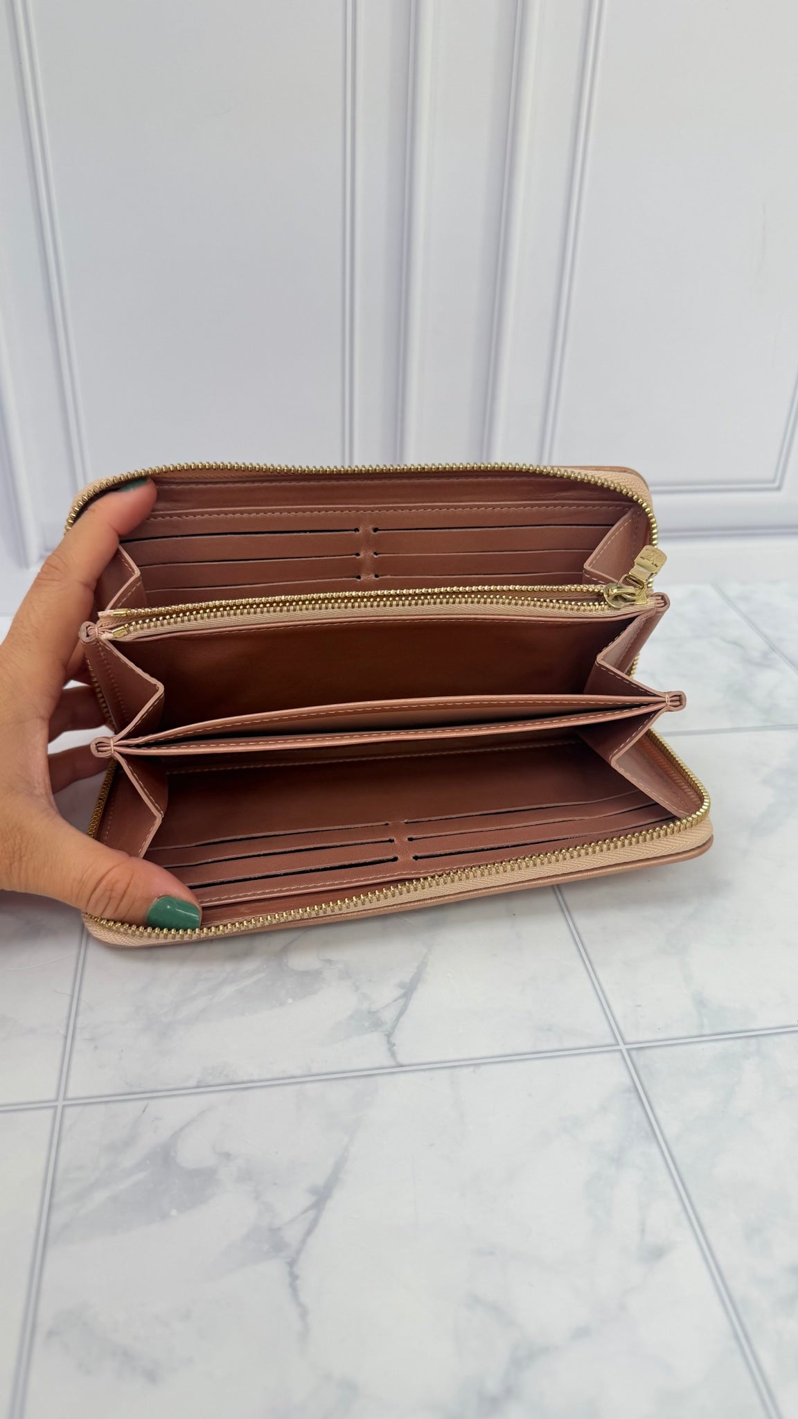 Louis Vuitton Metallic Pink Embossed Leather Coussin Zippy Wallet  