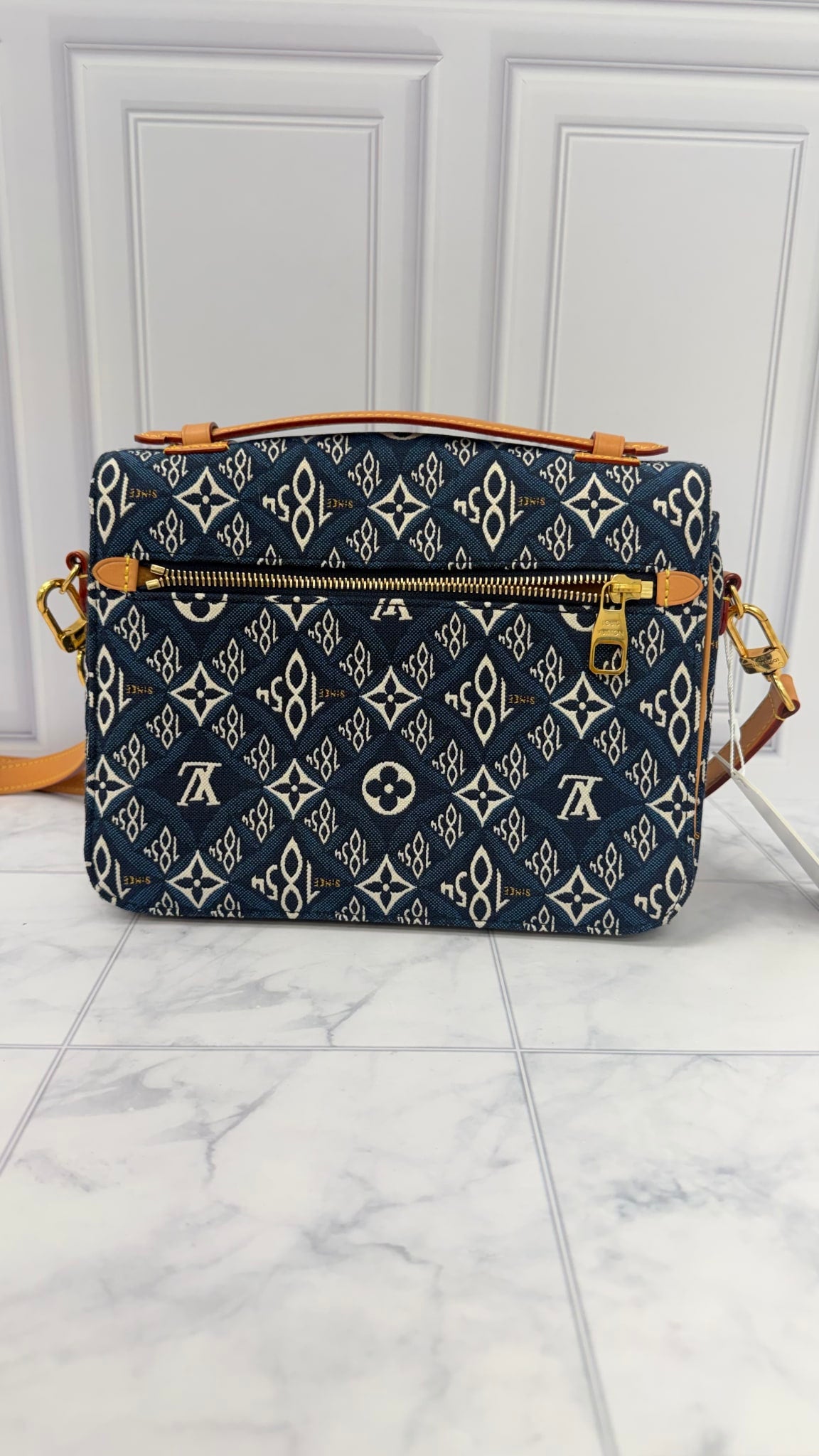 LIKE NEW - Louis Vuitton Monogram Blue Canvas 1854 Pochette Metis Crossbody Bag 