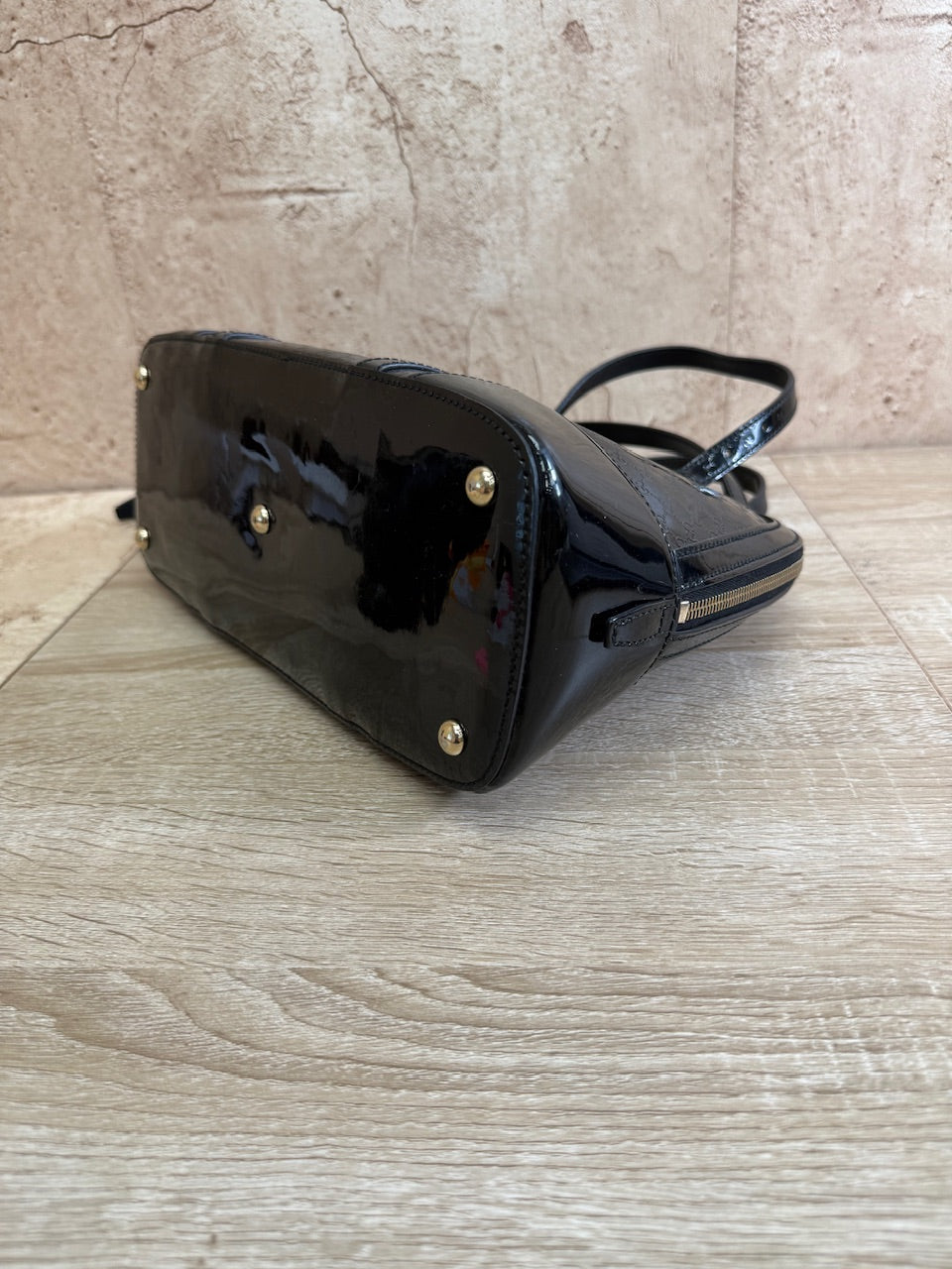Gucci Black Patent Leather MicroGuccisima Medium Dome 2Way Bag