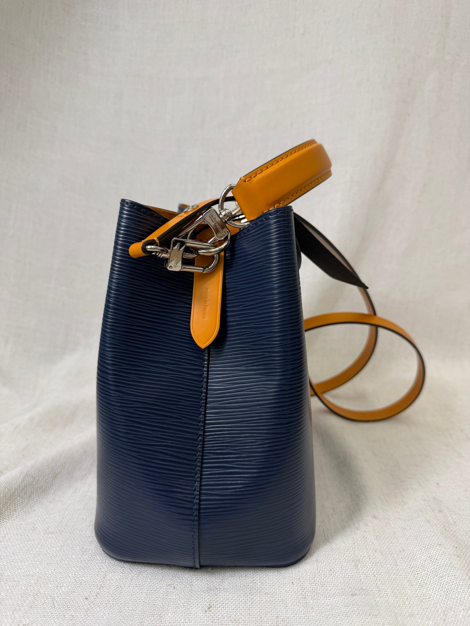 LIKE NEW - Louis Vuitton Navy Epi Leather Neon BB Handbag 