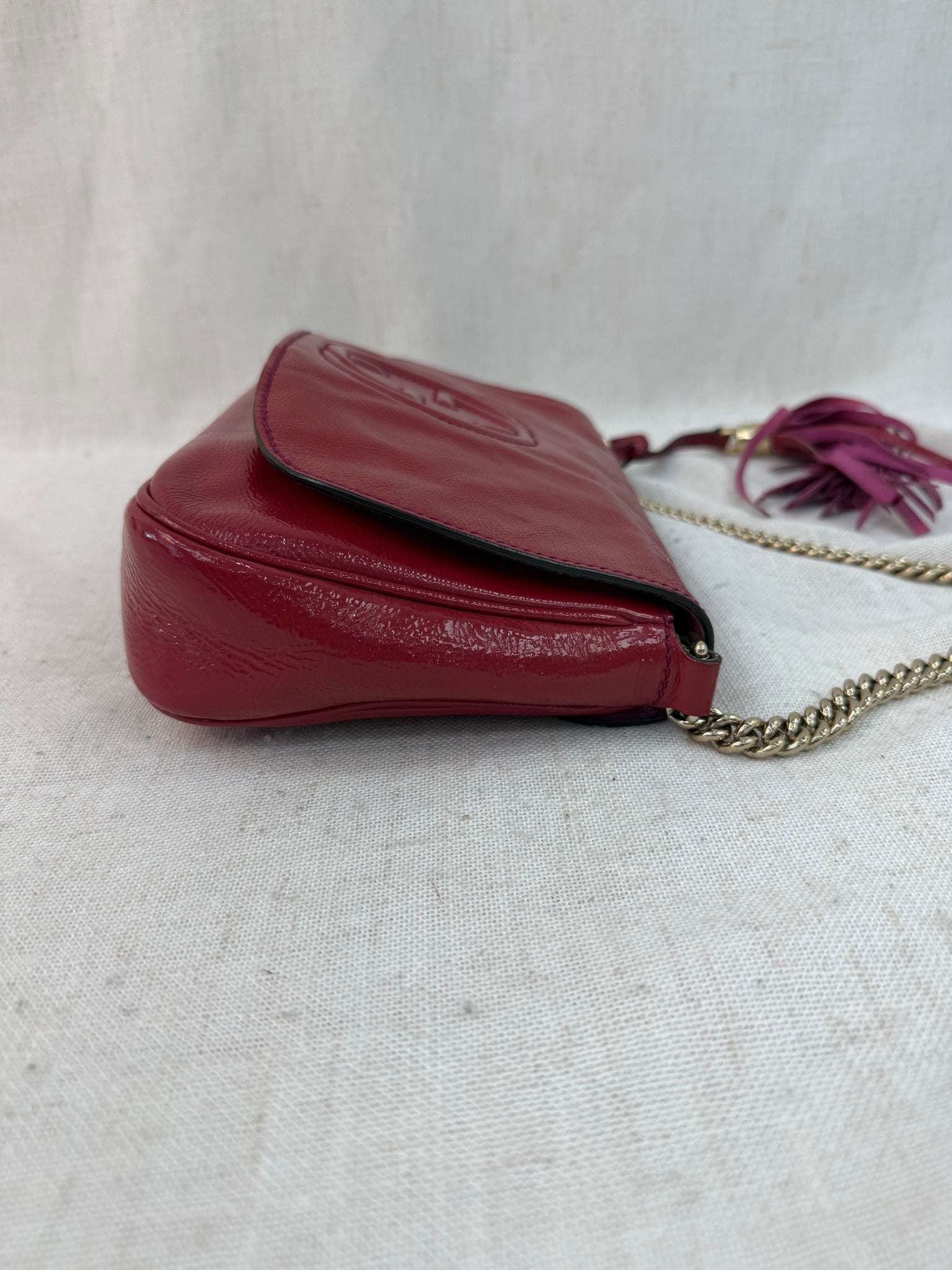 Gucci Red Patent Leather Soho Disco Chain Bag
