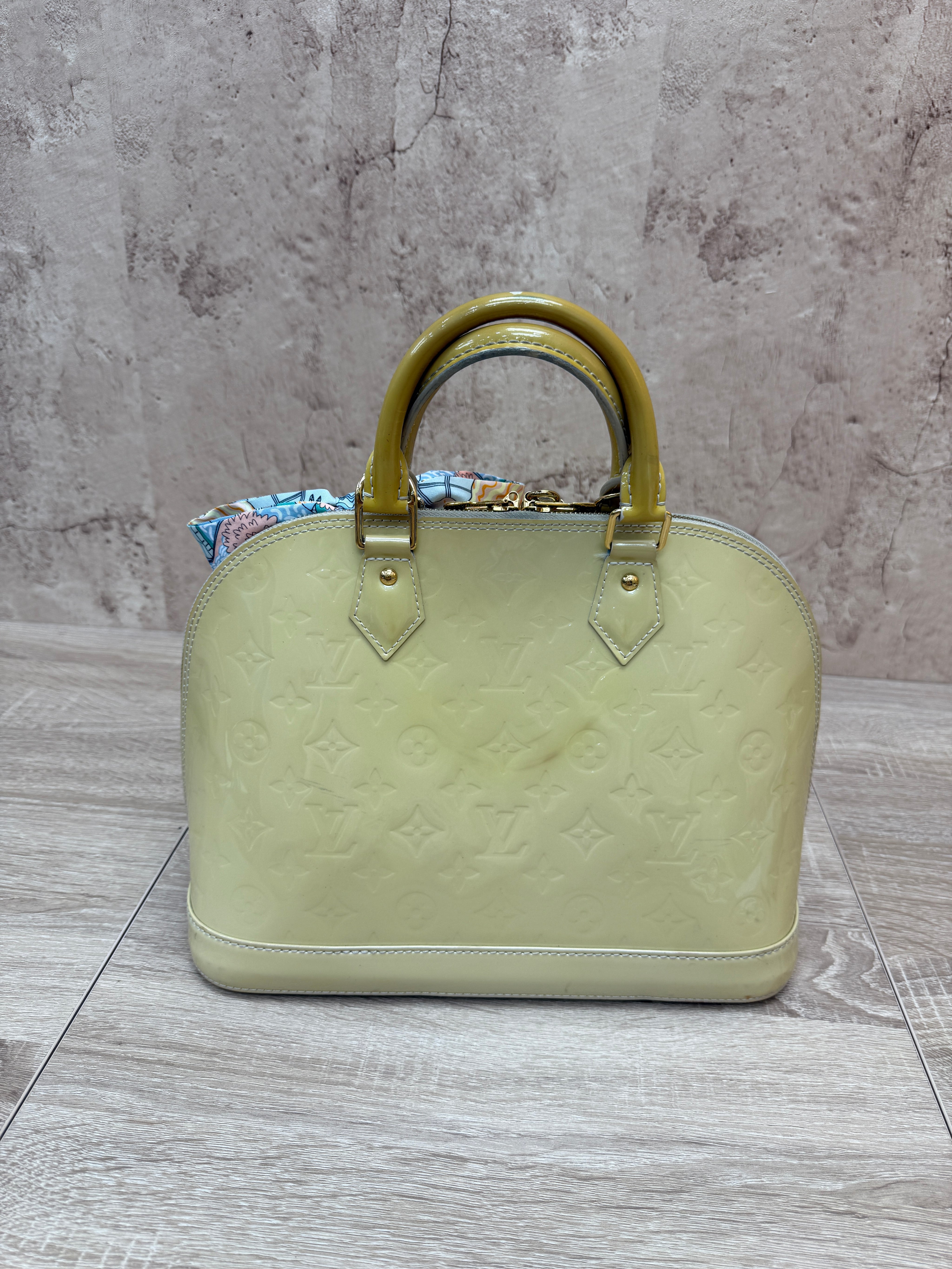 Louis Vuitton Butter Yellow Vernis Alma PM 