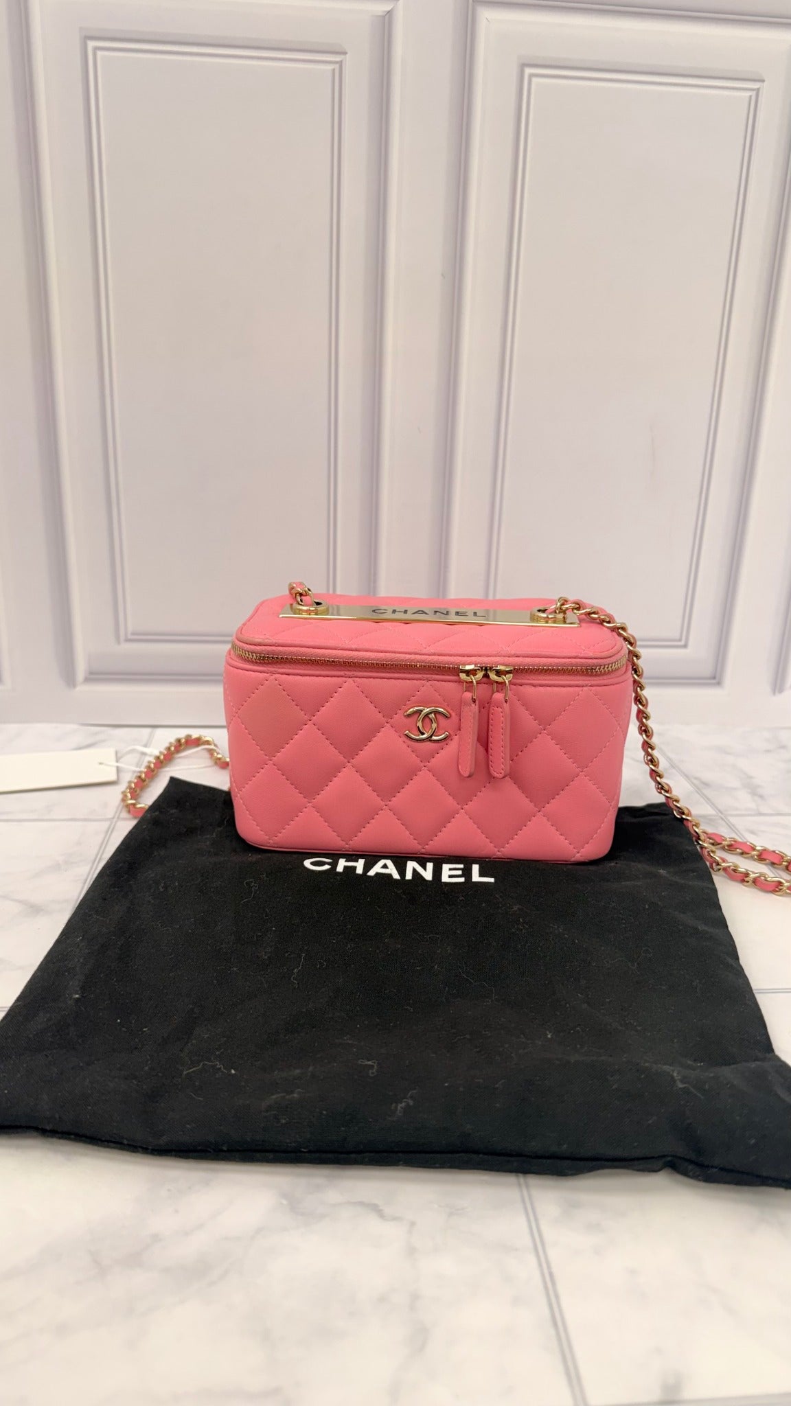 Chanel Pink Lambskin Leather Vanity Case Chain Crossbody 
