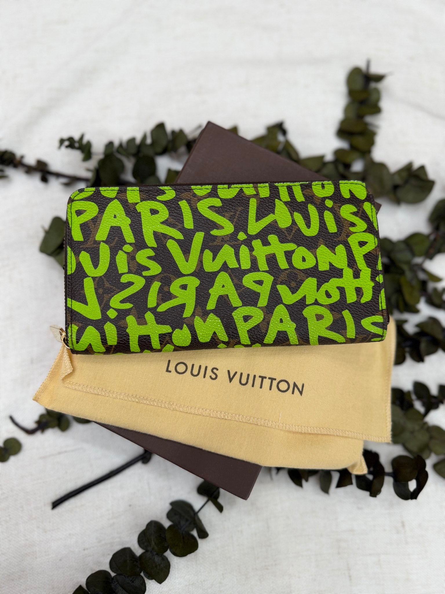 Louis Vuitton x Stephen Sprouse Monogram Green Graffiti Zippy Wallet