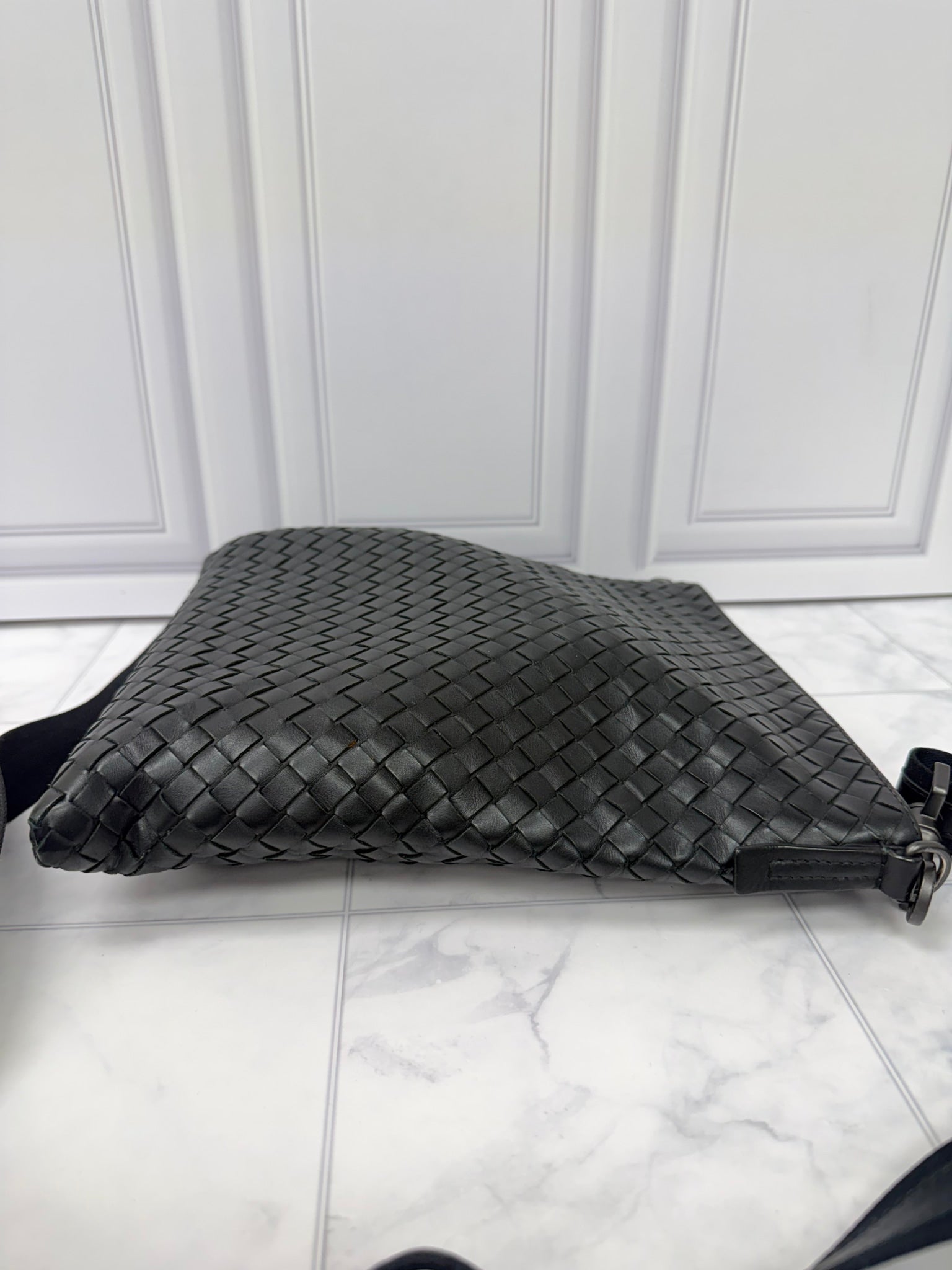 Bottega Veneta Black Intrecciato Leather Messenger Bag 