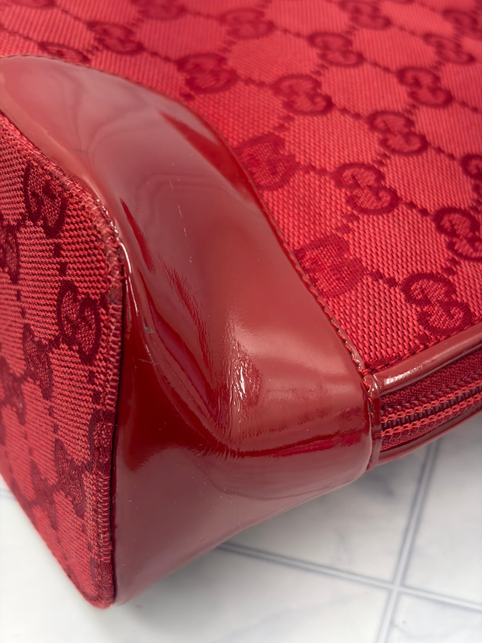  Gucci Red GG Canvas Tote Bag