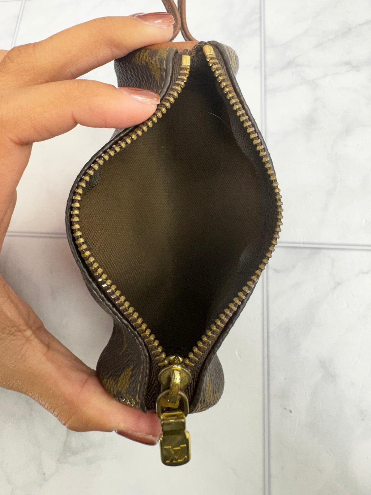 Louis Vuitton Monogram Etui 3 Balles Golf Ball Case