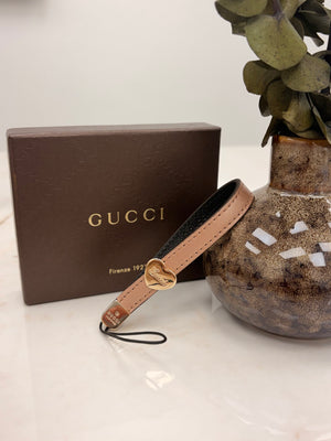 LIKE NEW - Gucci Dusty Pink Leather Heart Charm Phone Strap