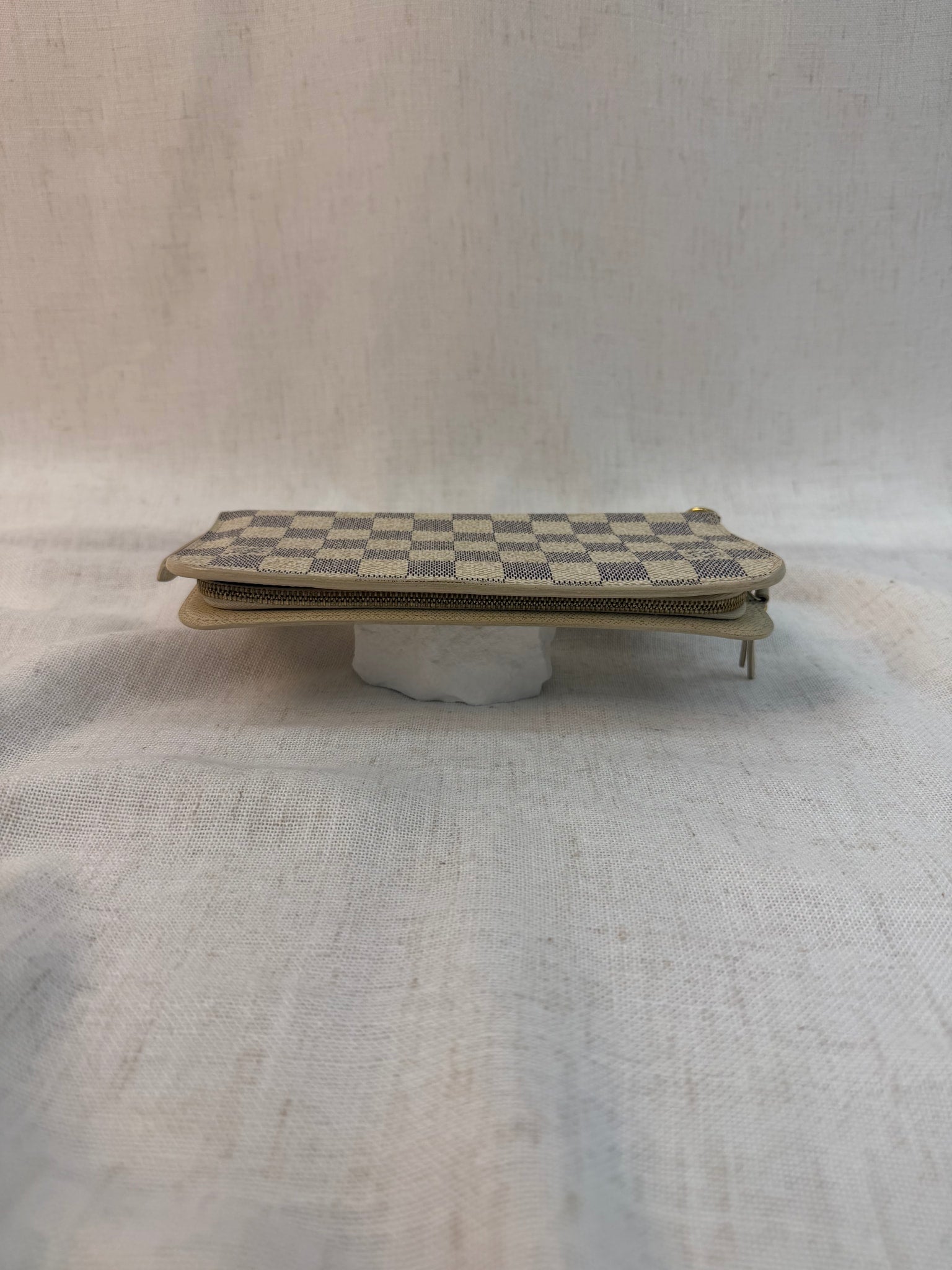 Louis Vuitton Damier Azur Insolite Wallet