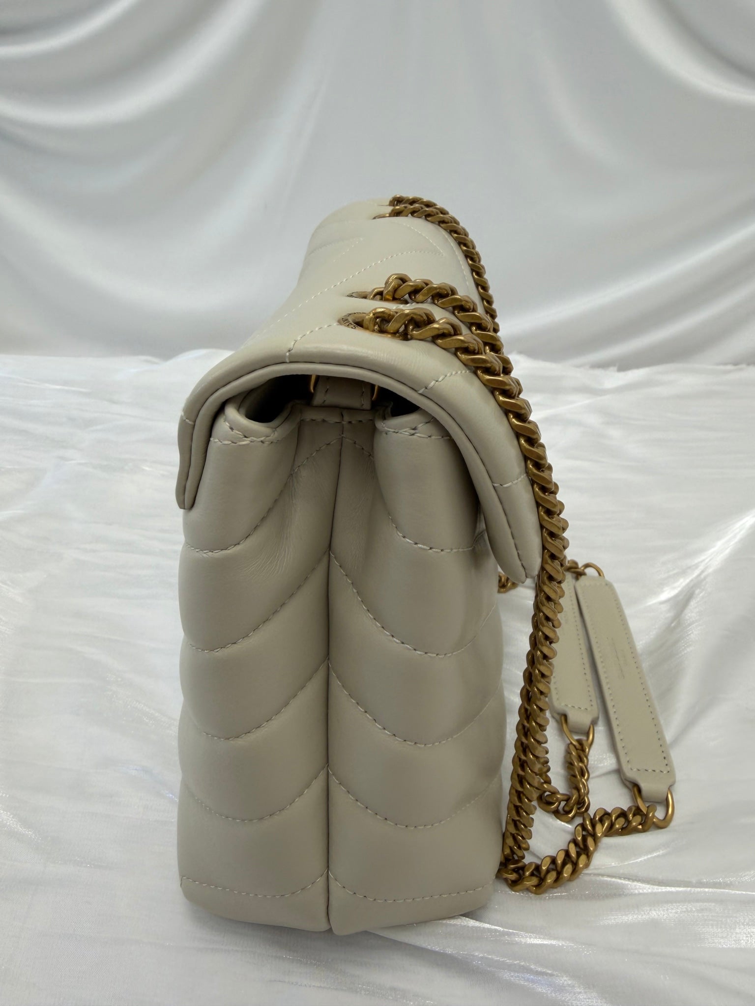 LIKE NEW- Saint Laurent YSL Beige Chevron Leather Small Loulou Bag