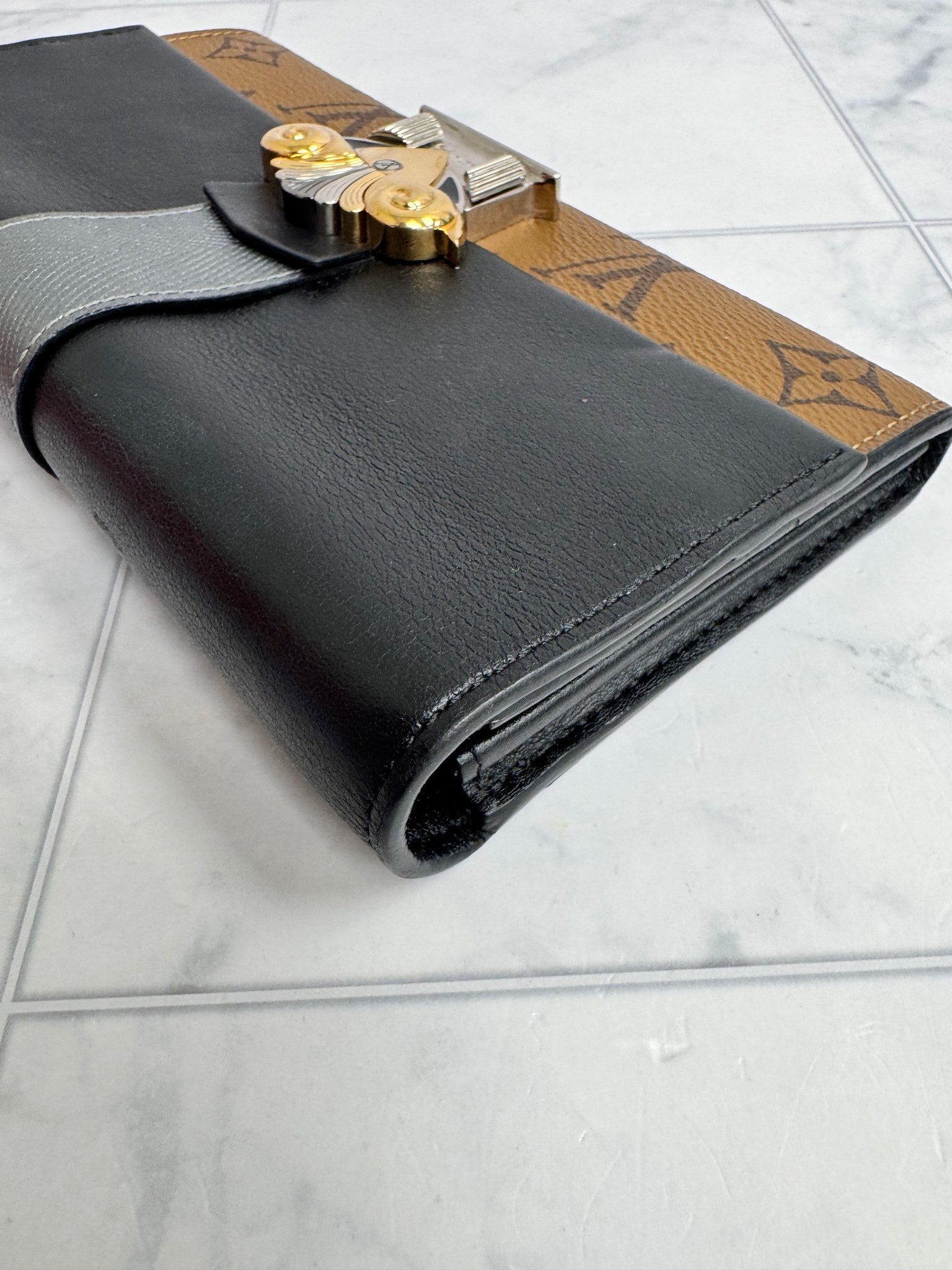 Louis Vuitton Reverse Monogram Column Clutch