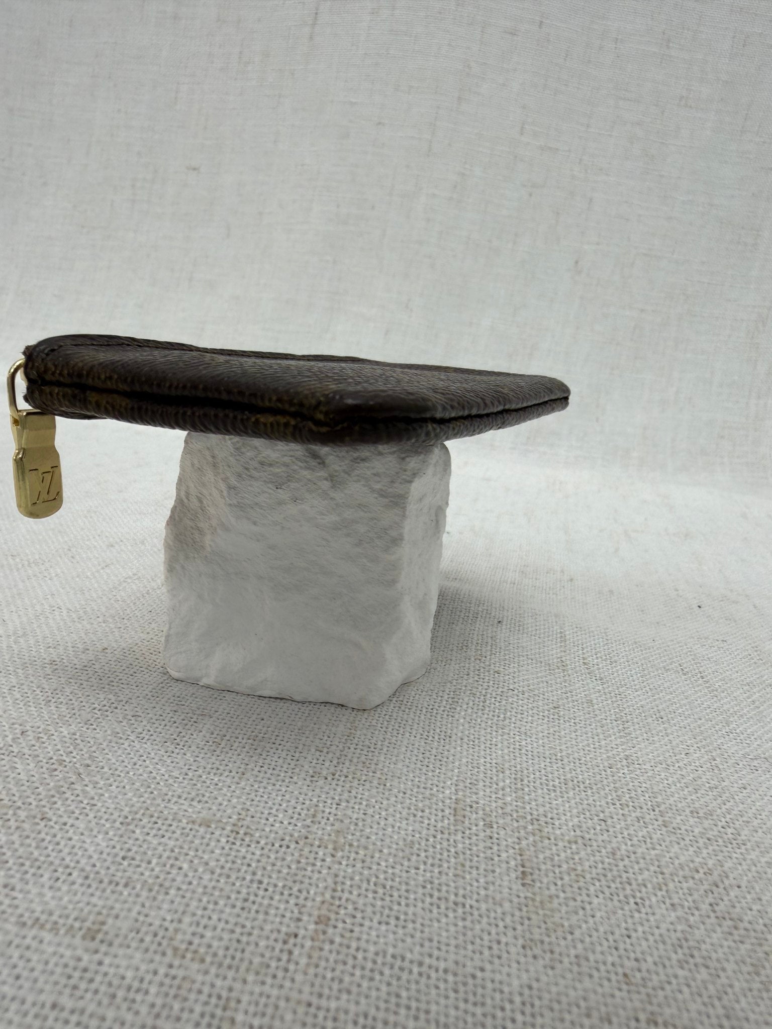 Louis Vuitton Monogram Key Cles