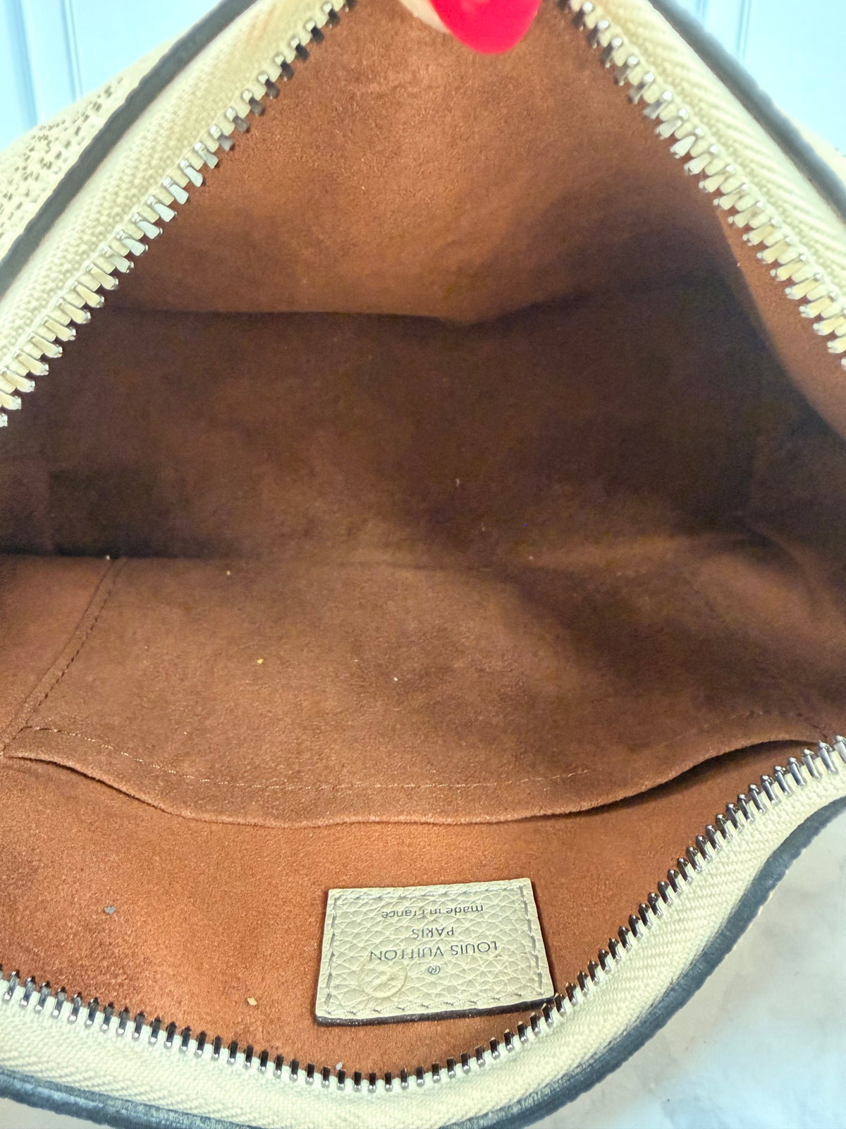 Louis Vuitton Cream Perforated Leather Mahina Why Knot PM Bag