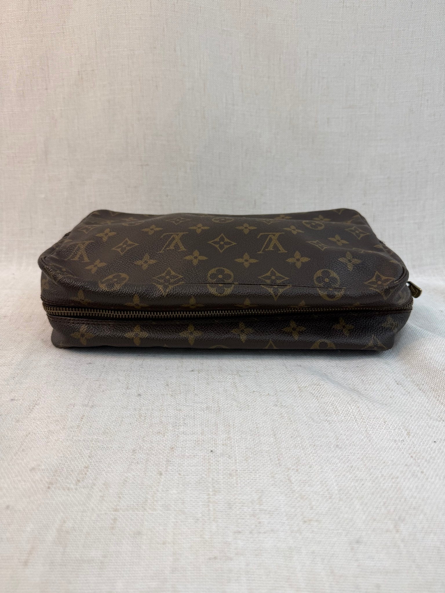 Louis Vuitton Monogram Trousse 28 Pouch