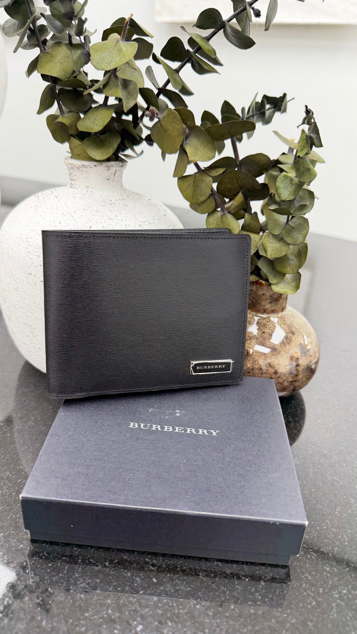 BRAND NEW - Burberry Black Leather Bifold Wallet 