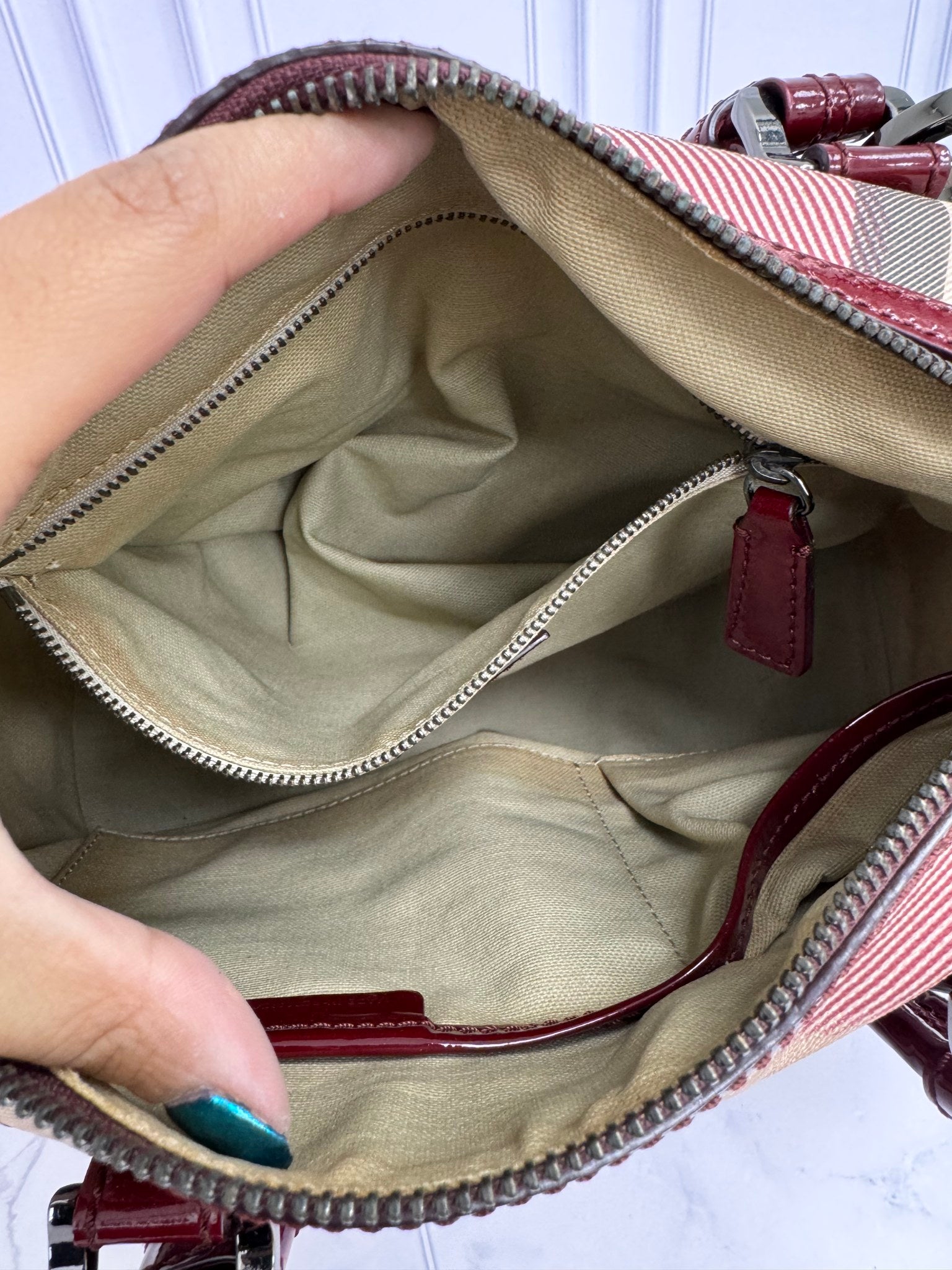 Burberry Burgundy Hearts House Check With Patent Leather Boston Bag