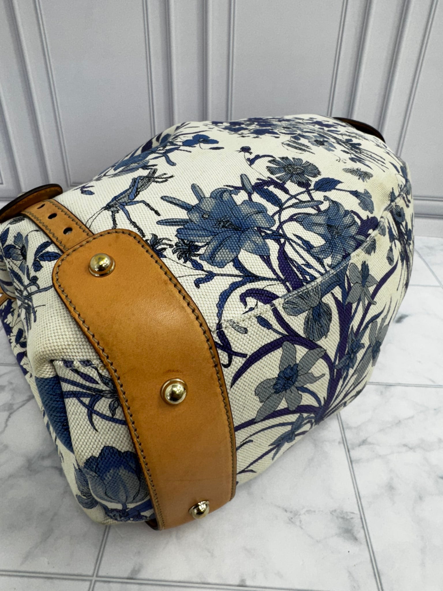 Gucci White & Blue Floral Print Canvas Pelham Large Tote Bag